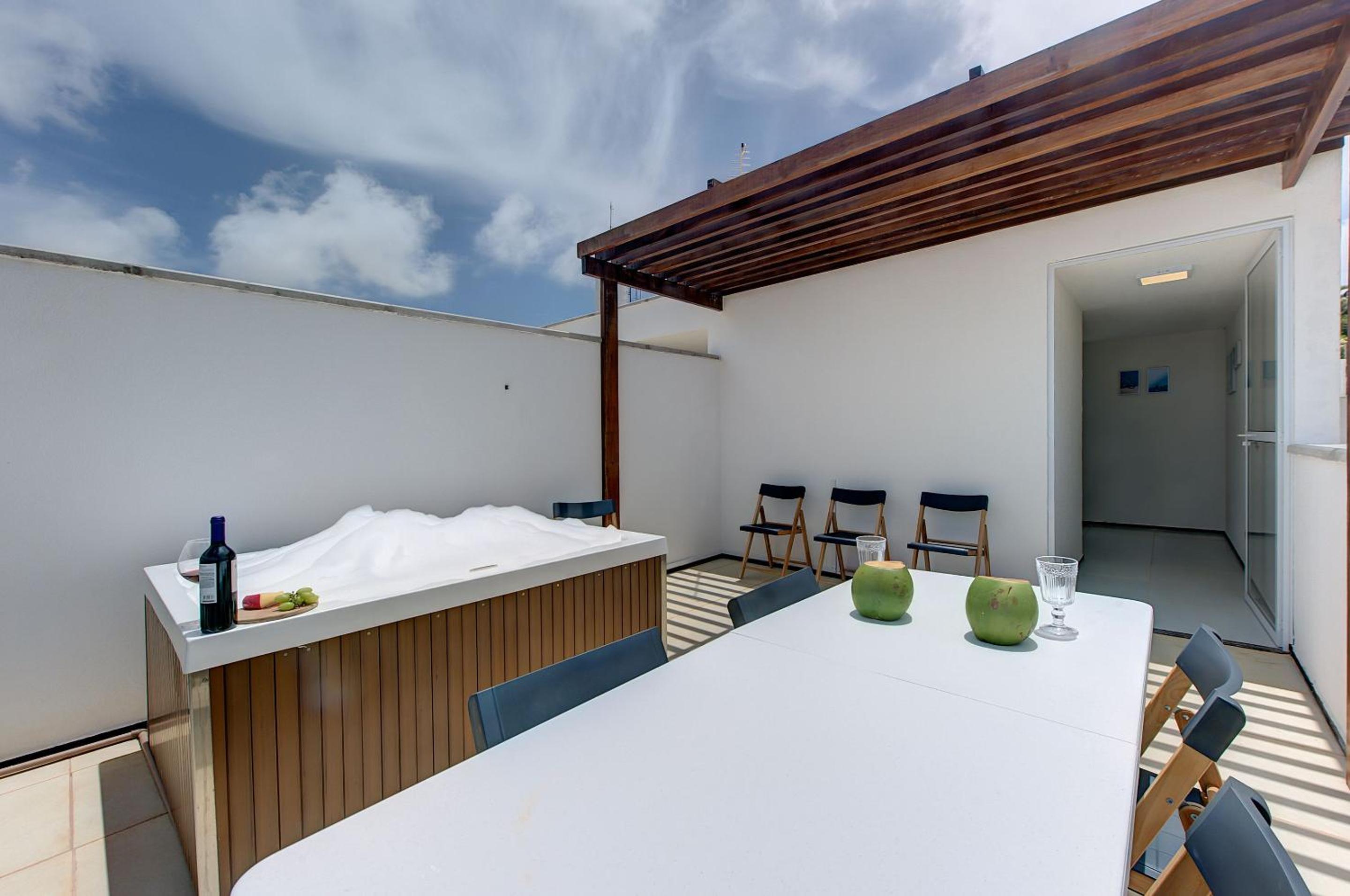 Beach Townhouses #C7 - With jacuzzi by Carpediem