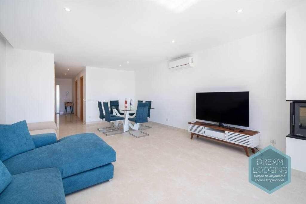 Patroves Sea View - Dream Lodging