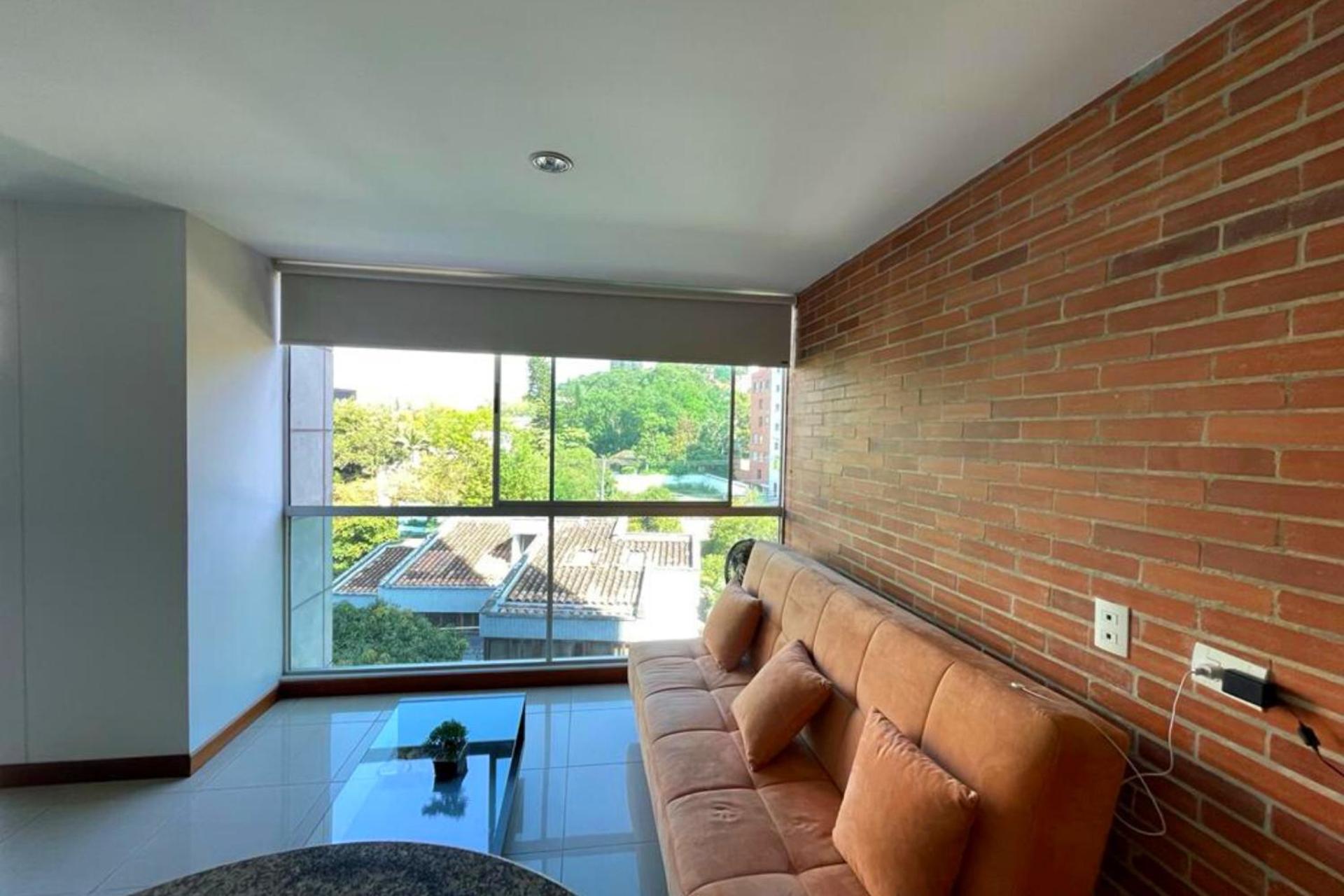 Apartasuit Vacacional en El Poblado Medellín view 5