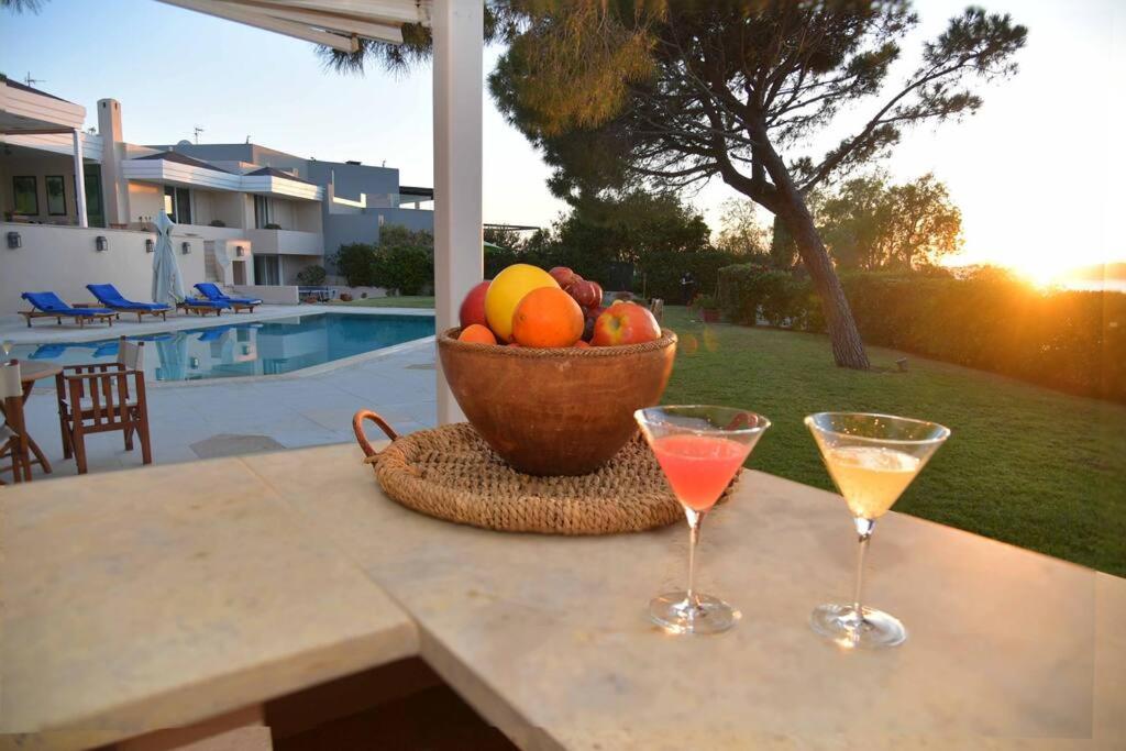 Black Diamond Luxury Beachfront Villa Melina view 3