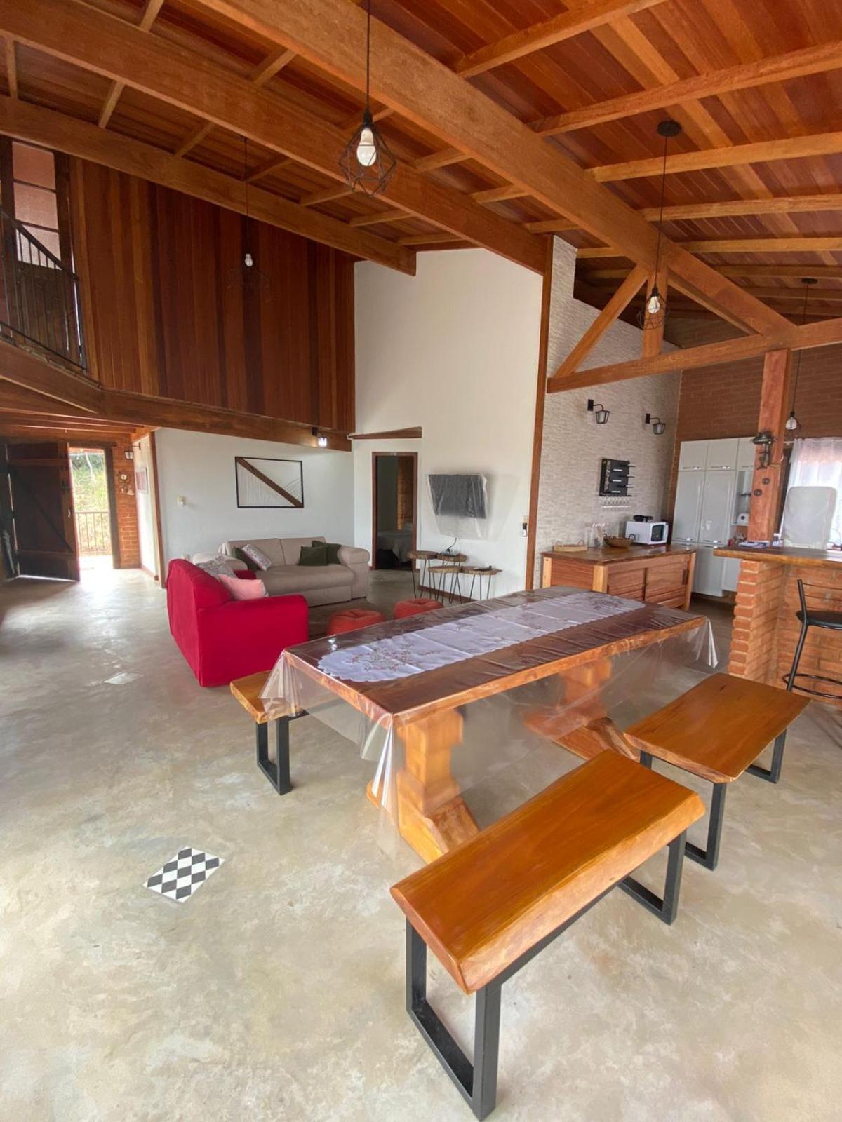 Casa Tapera Nova