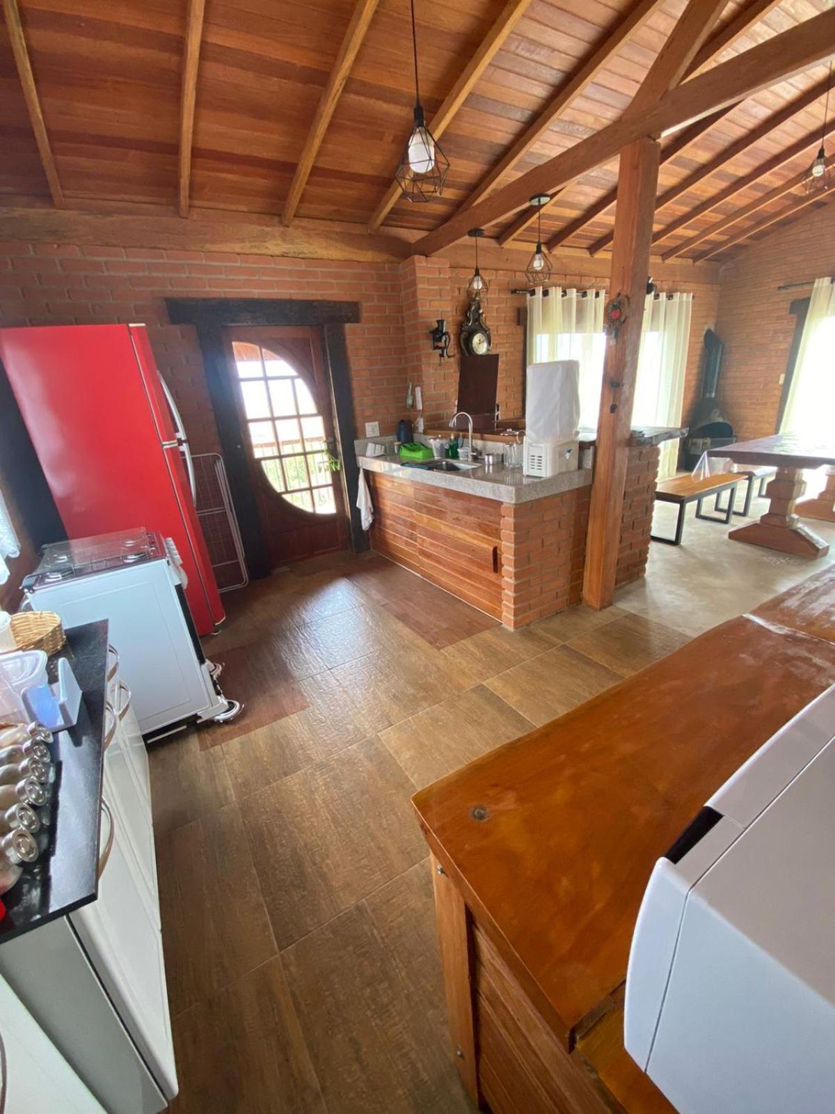 Casa Tapera Nova