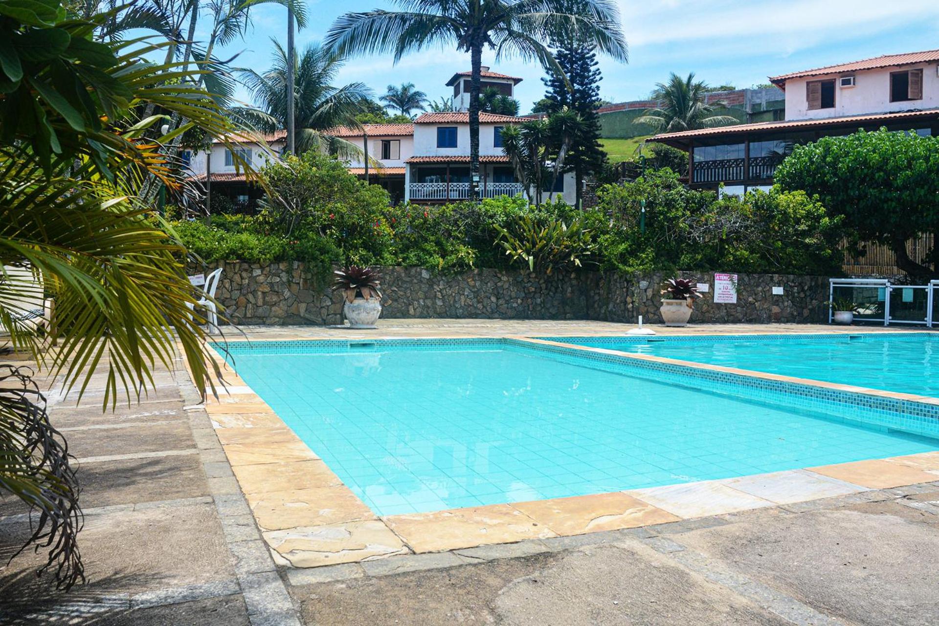 Casa pé na areia com varanda gourmet em Búzios RJ