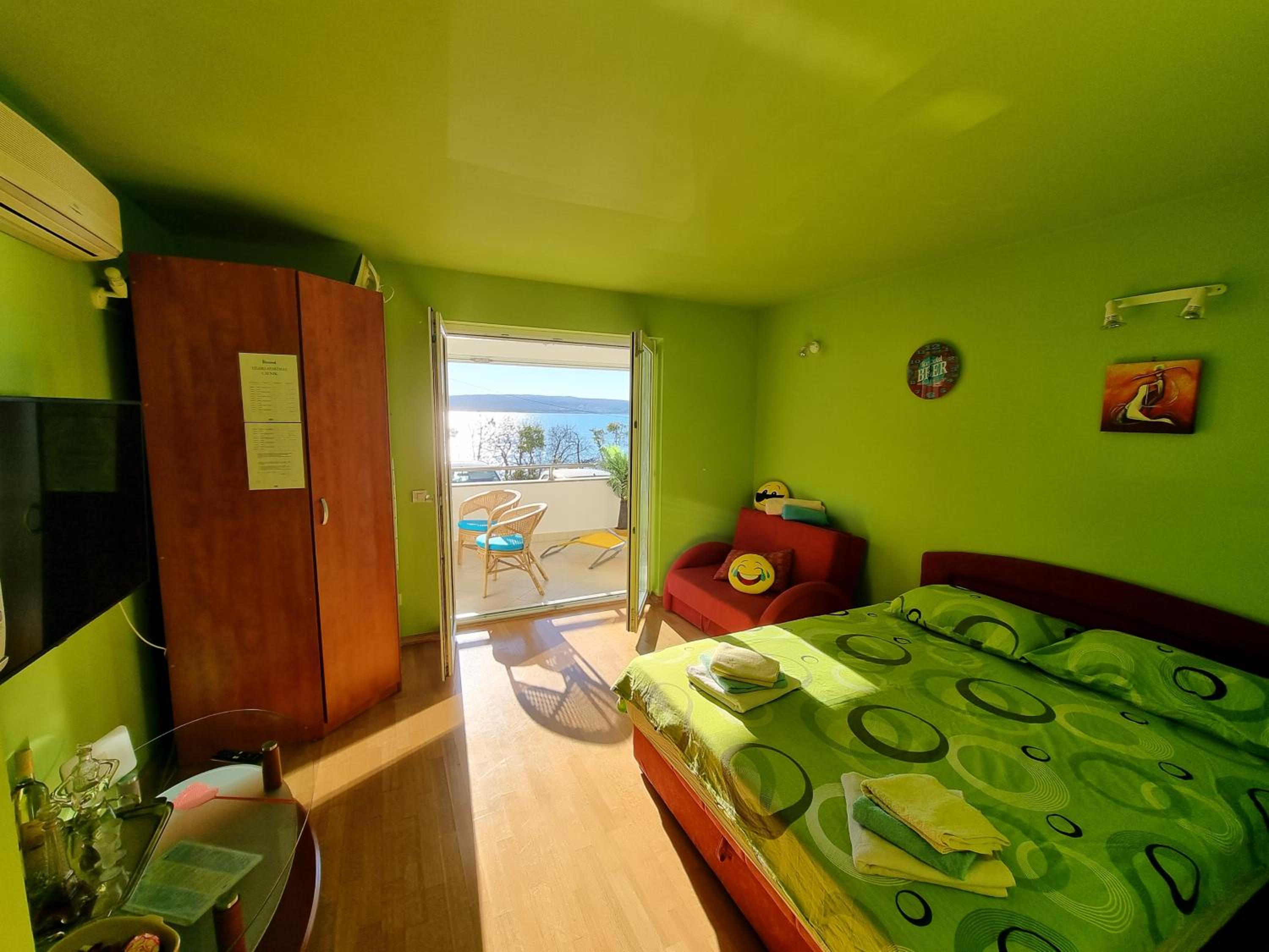 Studio apartman Rene view 2