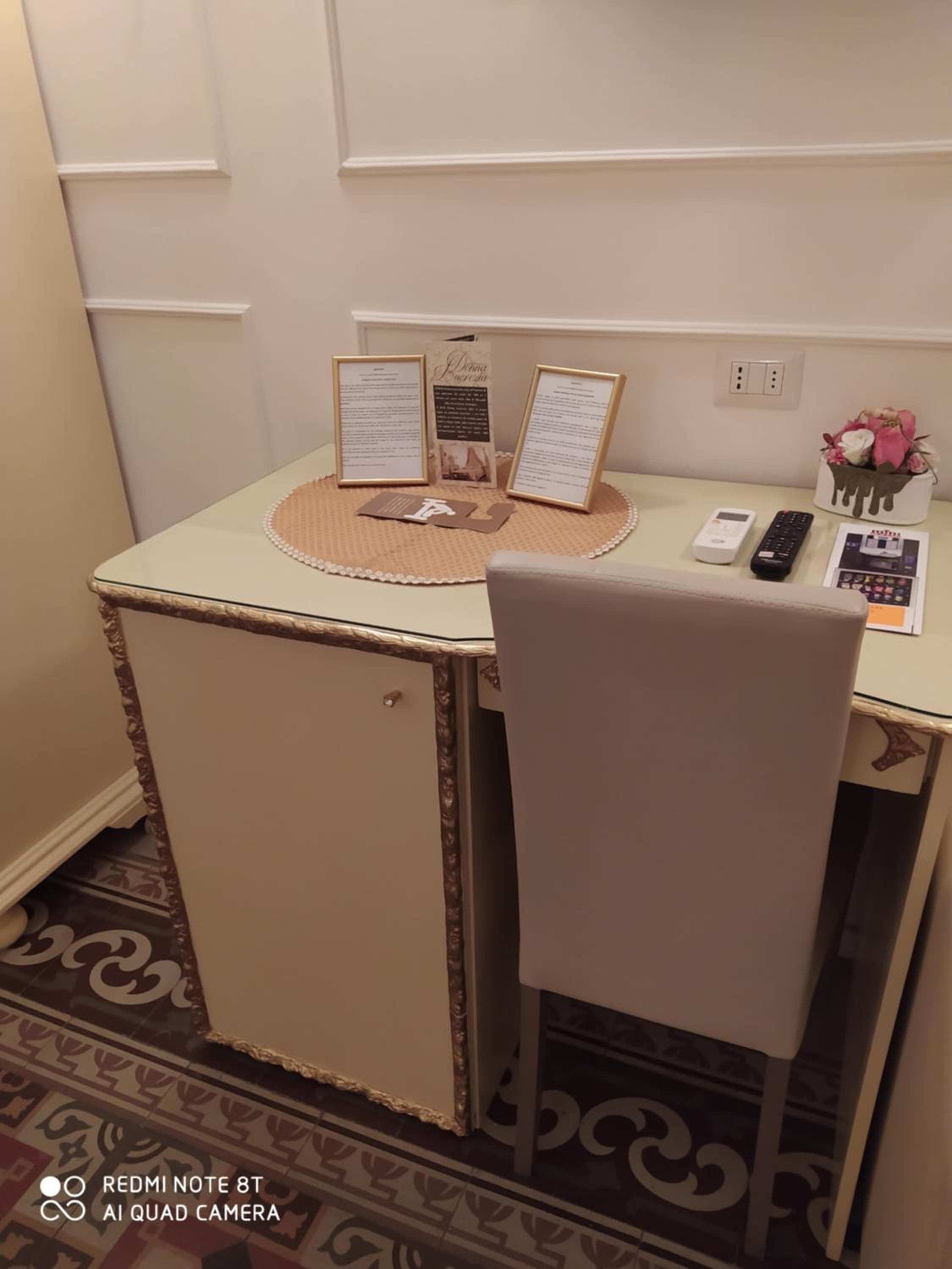 DONNA LUCREZIA b&b Boutique Hotel Style - RELAX & BUSINESS STAY