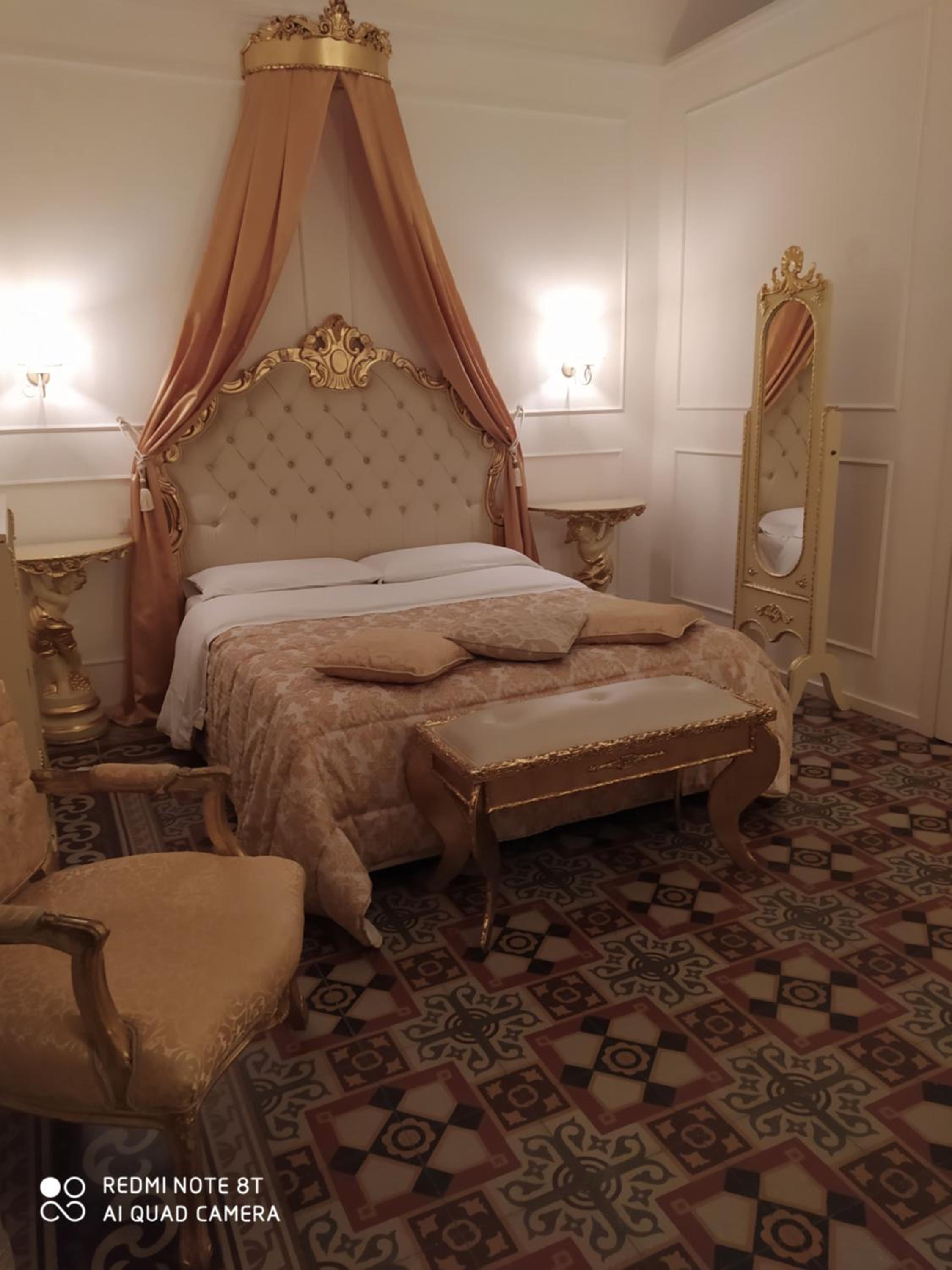 DONNA LUCREZIA b&b Boutique Hotel Style - RELAX & BUSINESS STAY