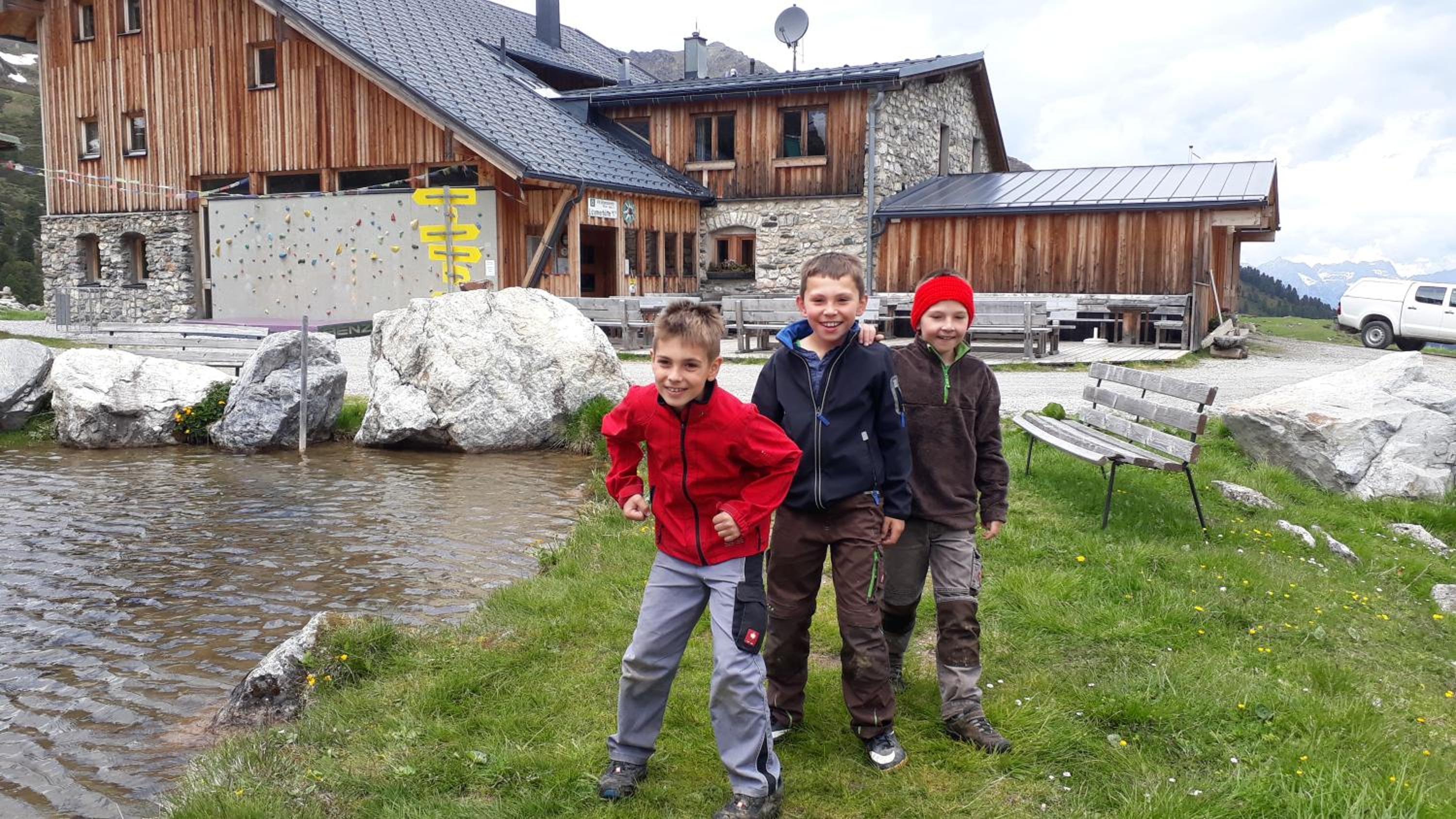 Photo 21