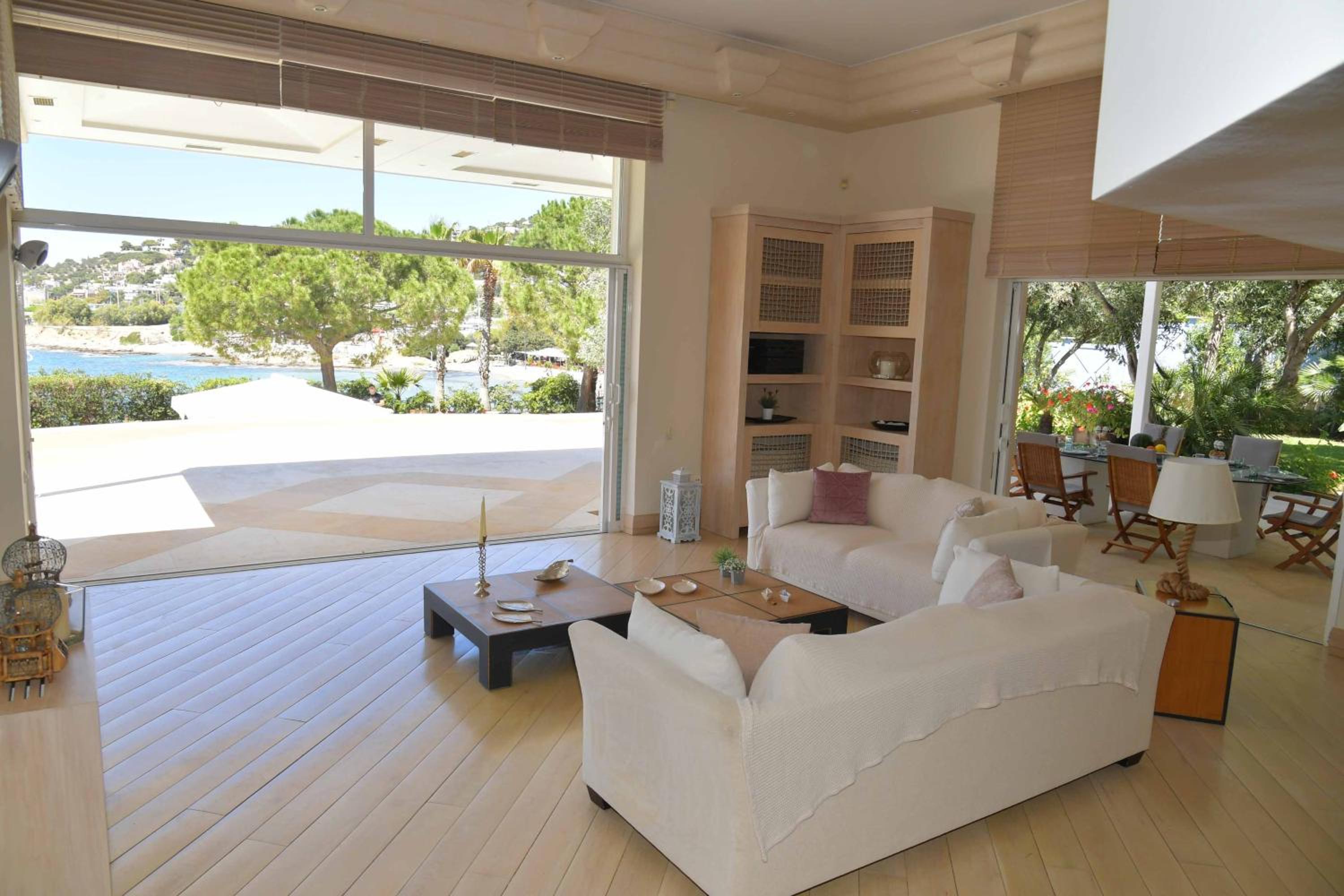Photo 76