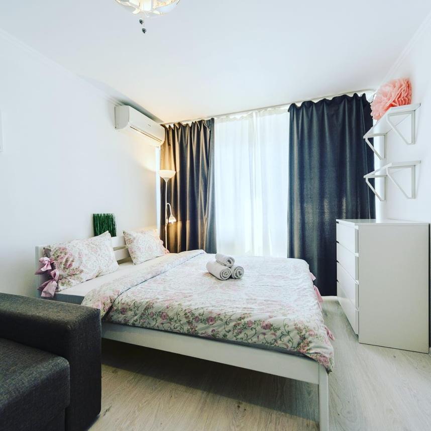 1 room 50m2 center of Obolon metro station minska view 4