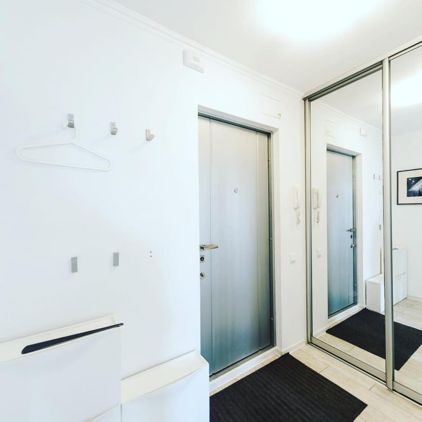 1 room 50m2 center of Obolon metro station minska view 5