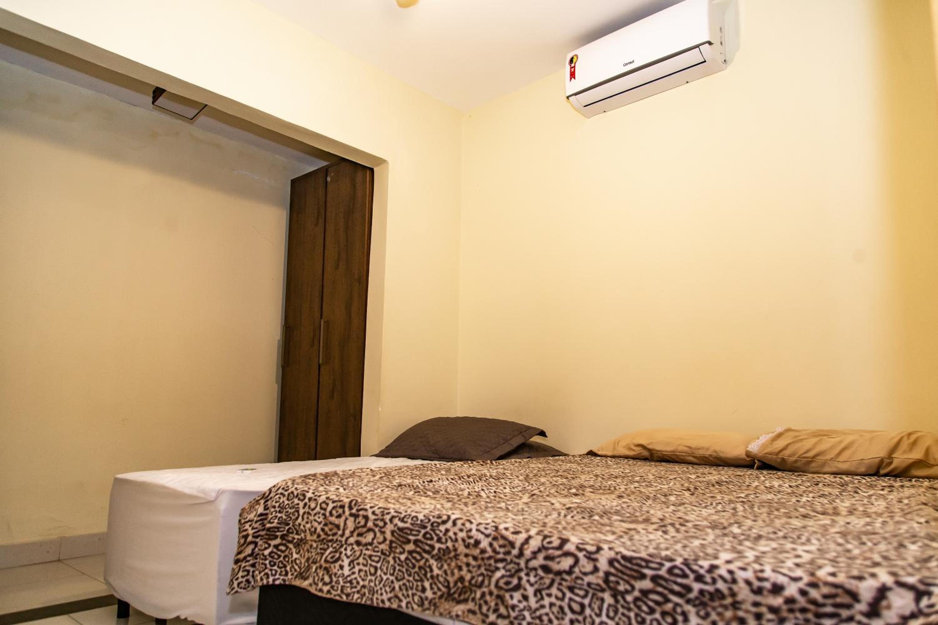 Linda casa com piscina Bosque de Geriba