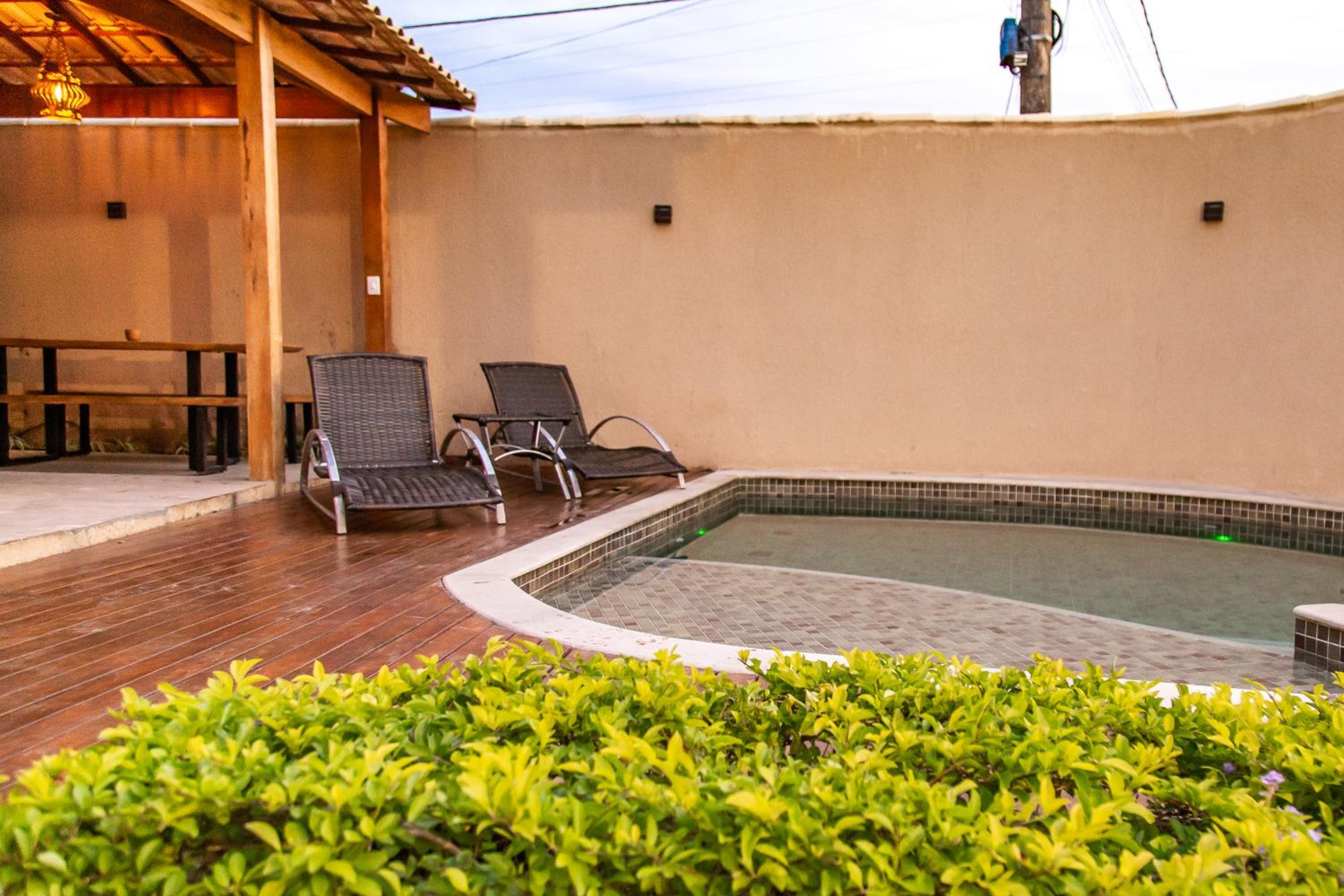 Linda casa com piscina Bosque de Geriba