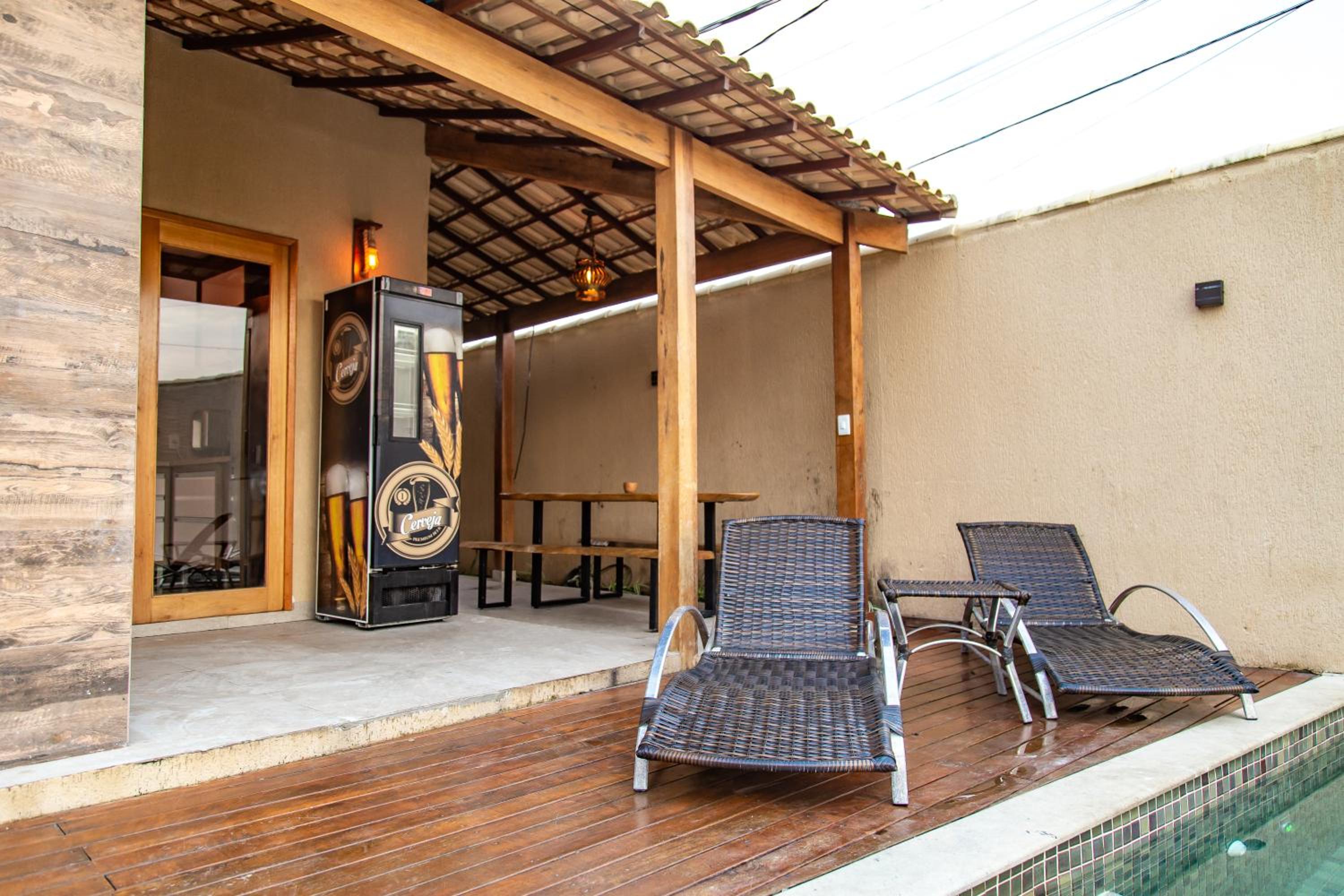 Linda casa com piscina Bosque de Geriba