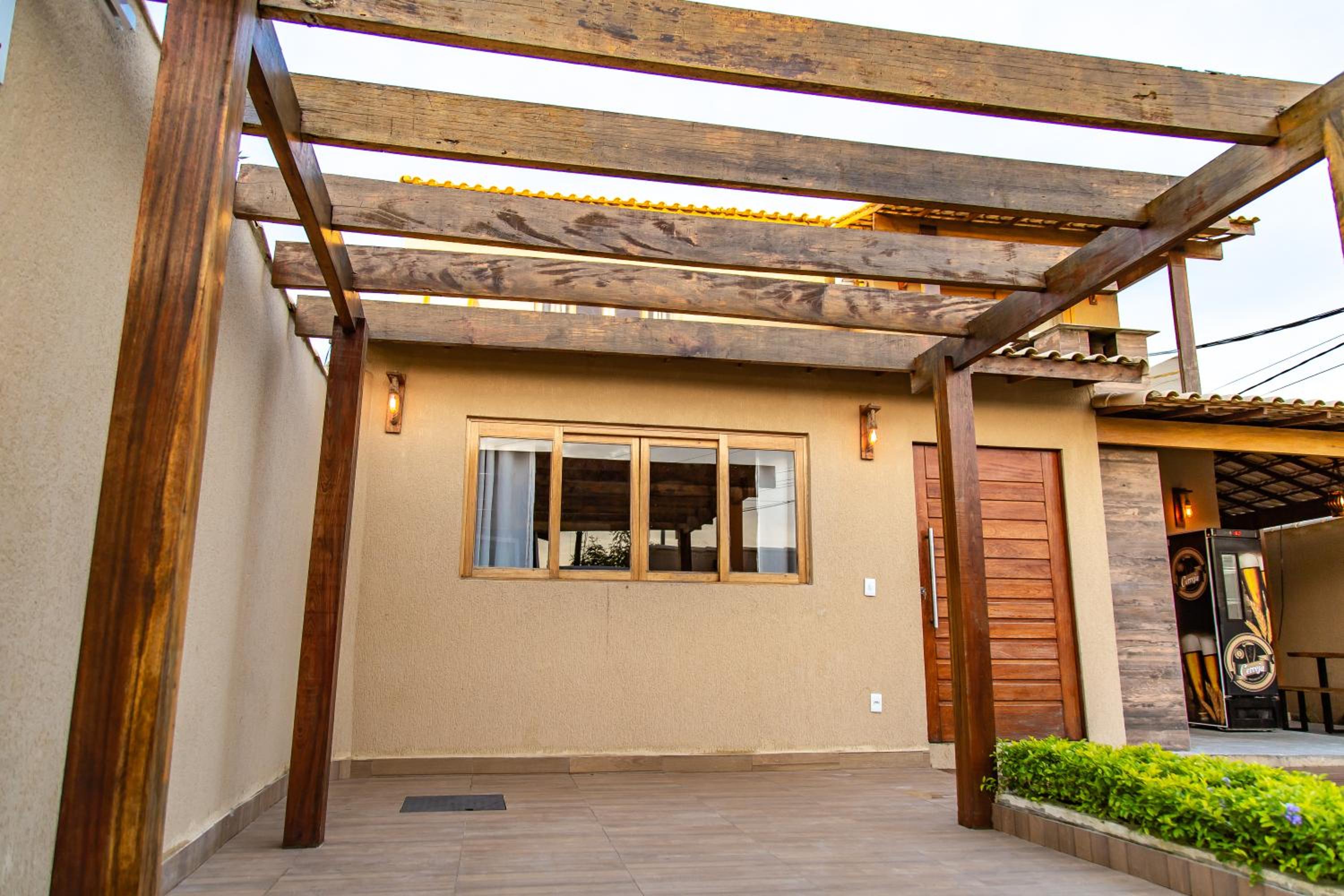 Linda casa com piscina Bosque de Geriba