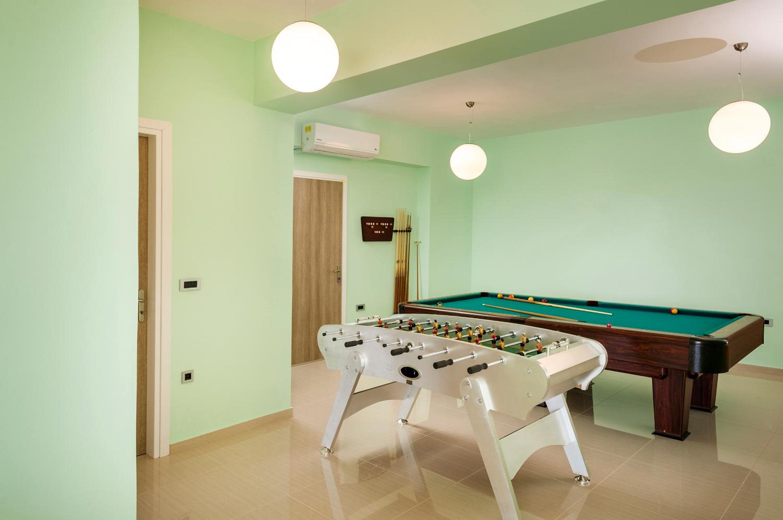 activities & amenities