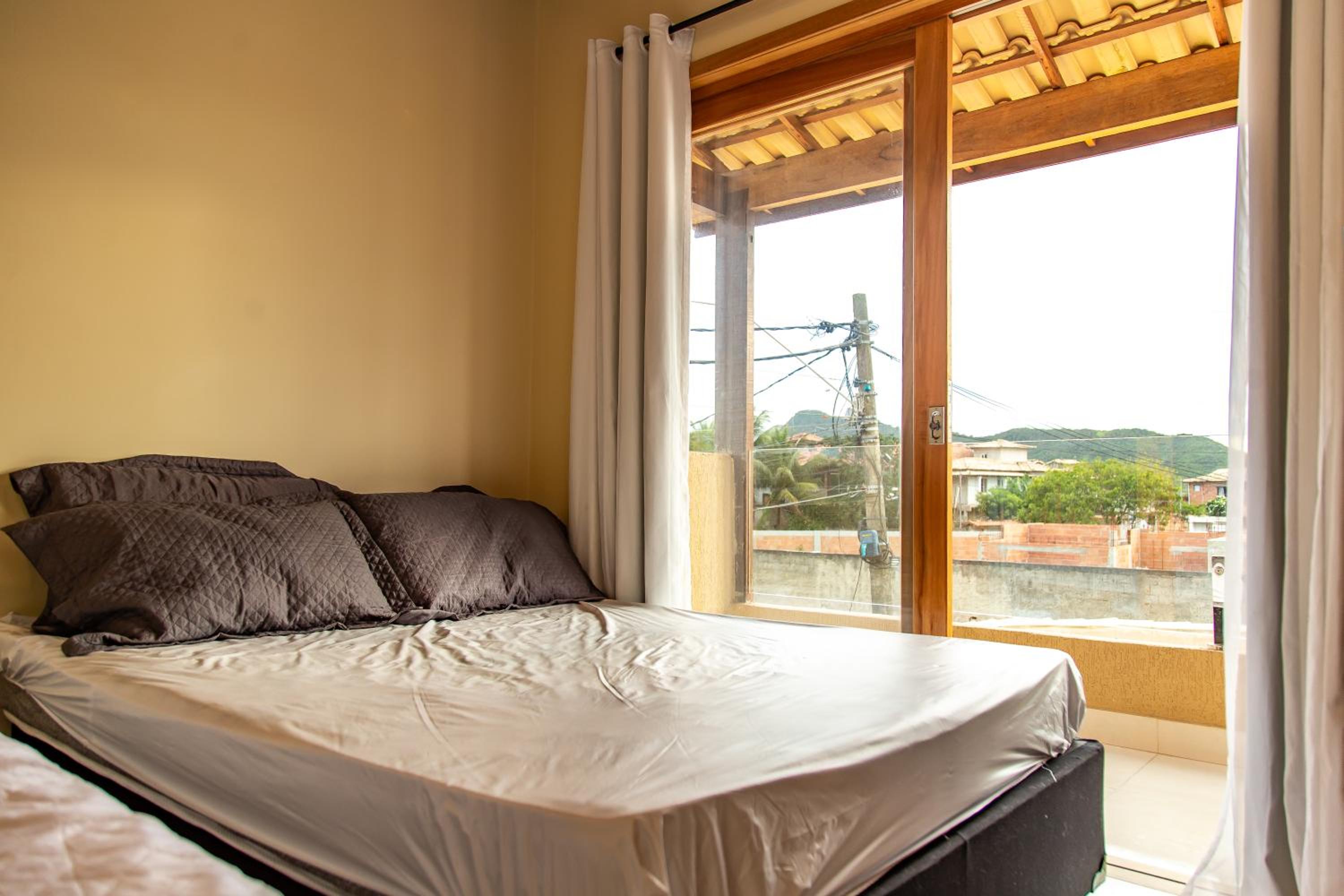 Linda casa com piscina Bosque de Geriba