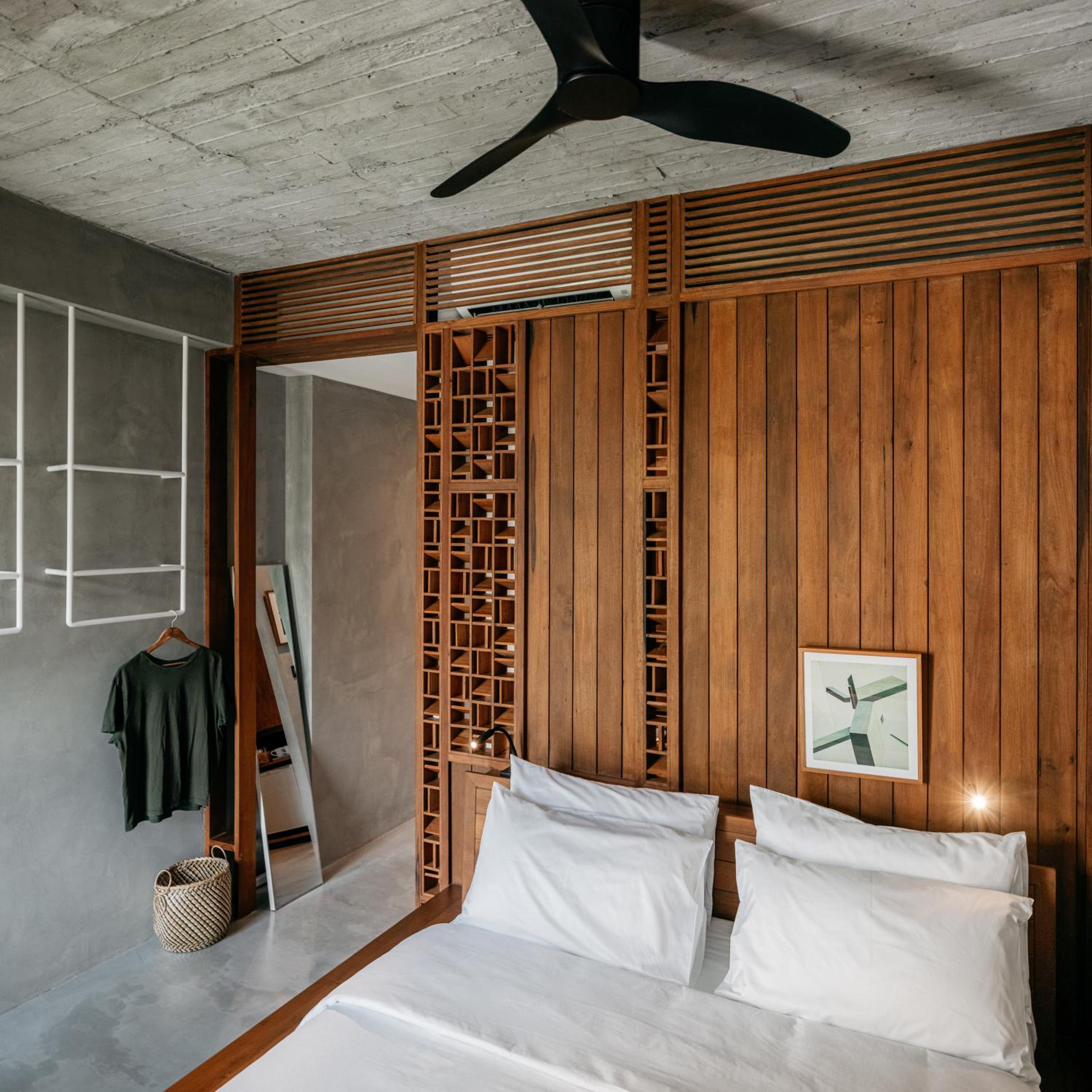 Tamni