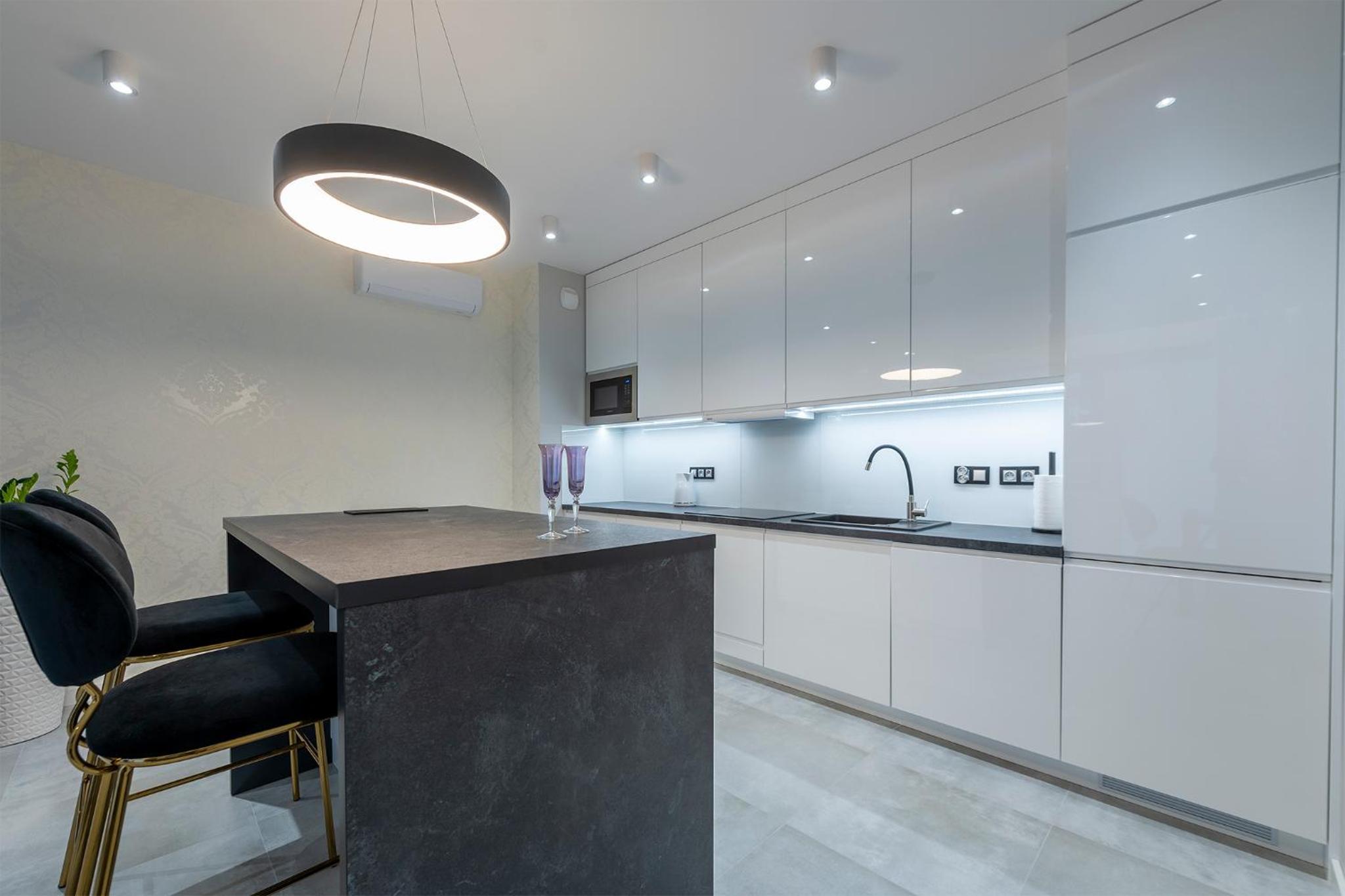Manufaktura's STAR ***** apartment by PinPoint view 2