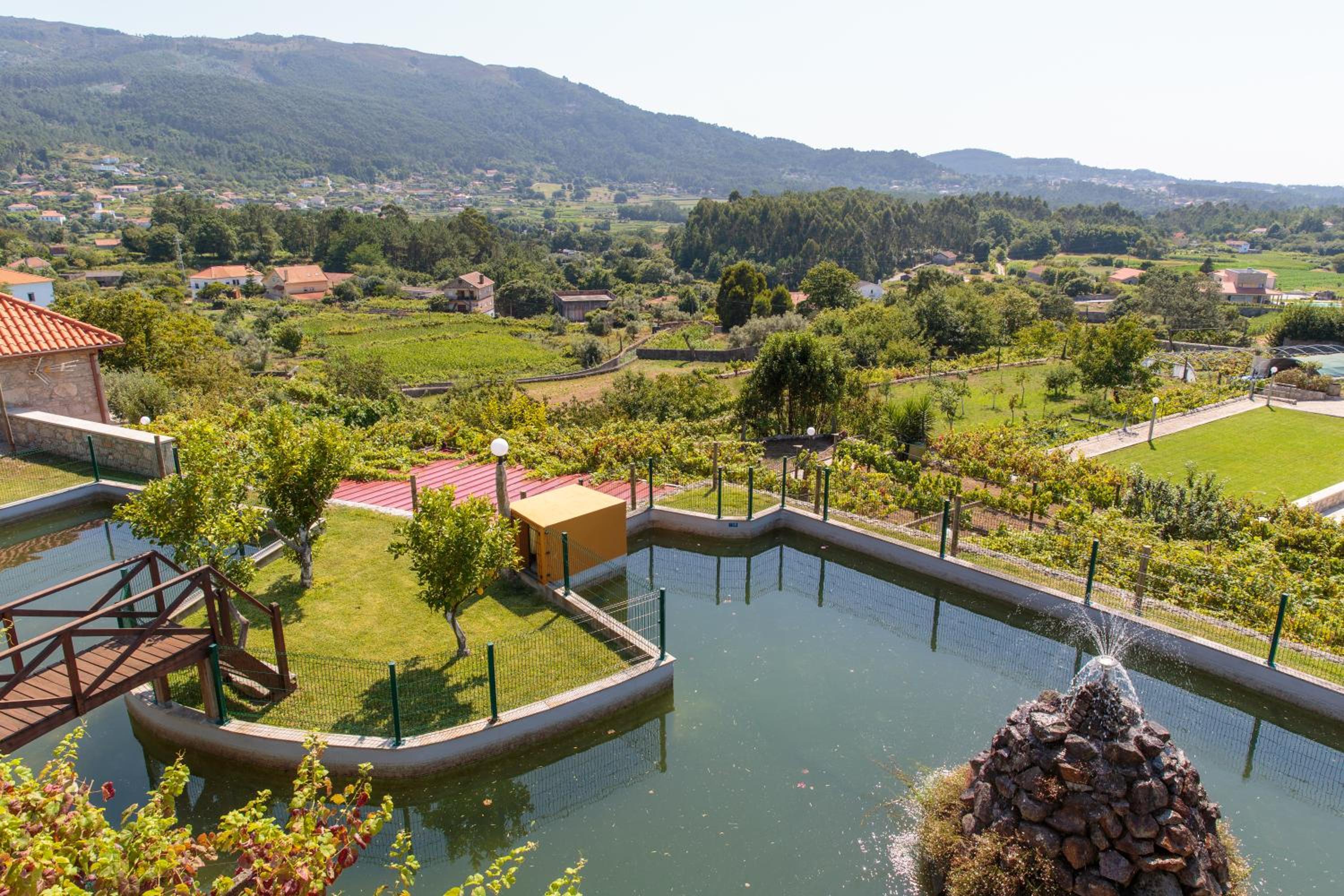 Quinta dos Fangueiros view 2