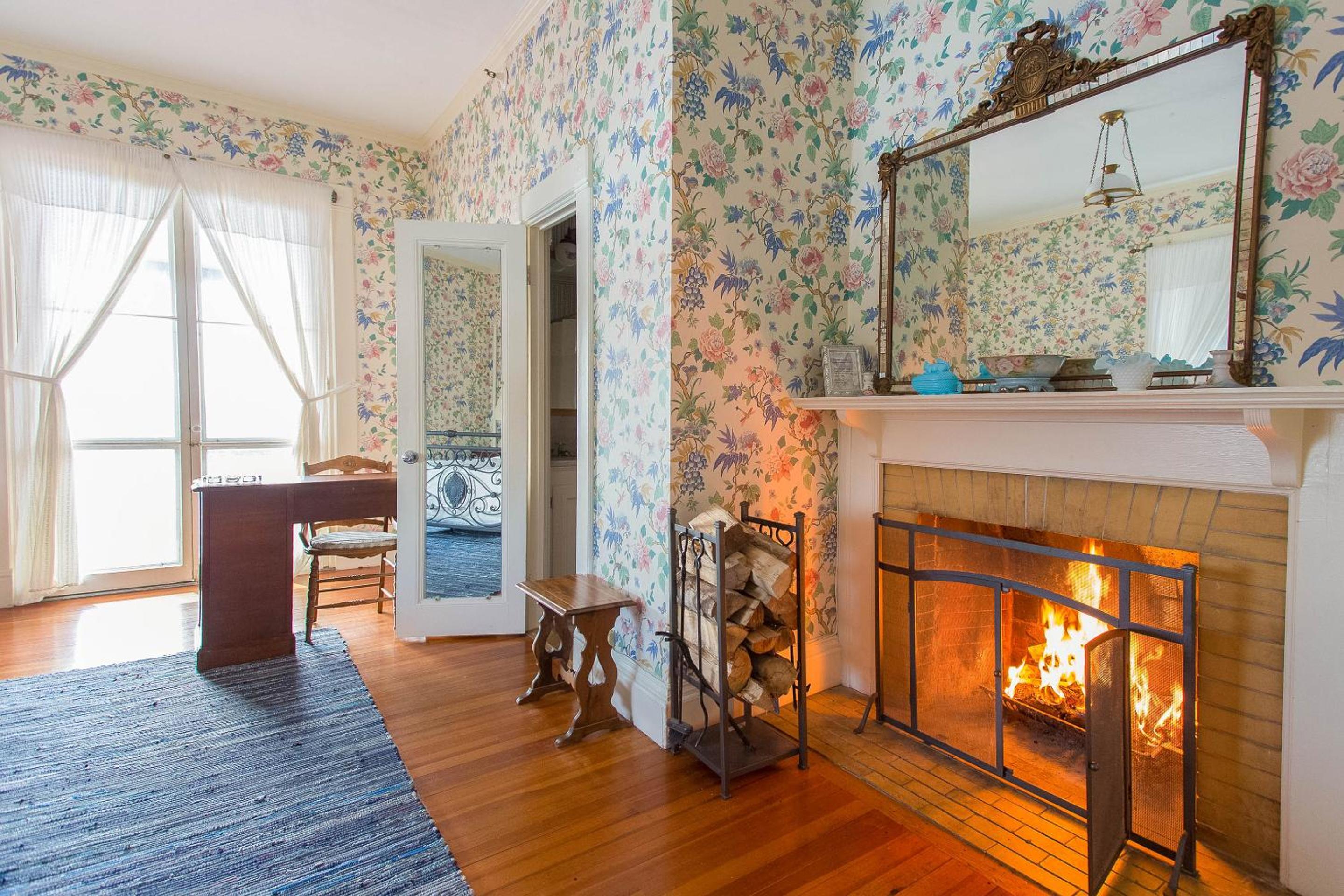 Lenox Vacations - Apple Tree Inn - Property Image 67