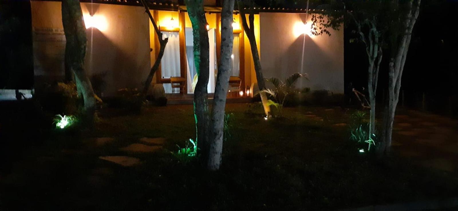 Casa praiana em condominio com lazer