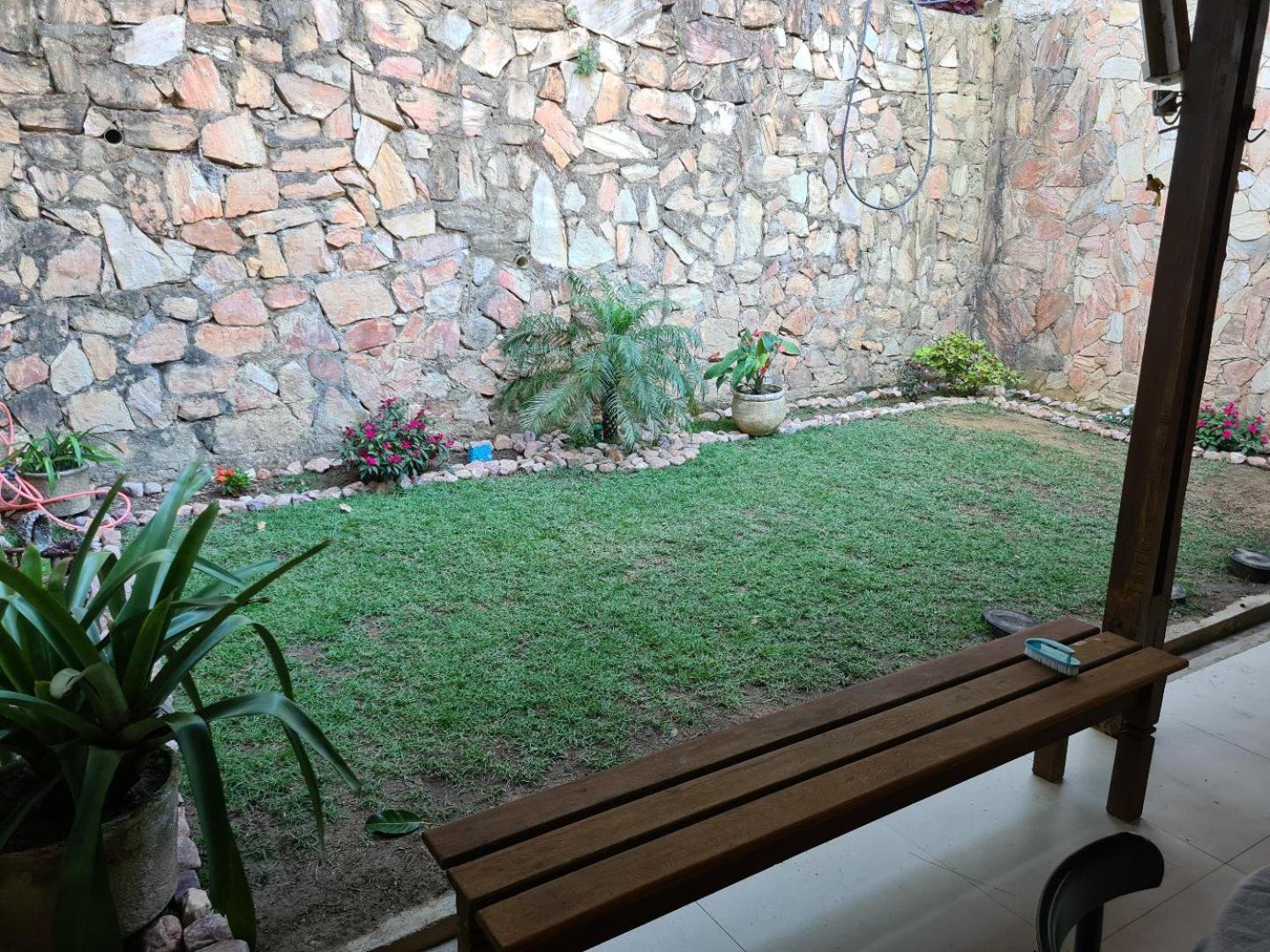 Casa na serra a 10 min de Guaramiranga! Ótima para descanso com conforto e para turismo!