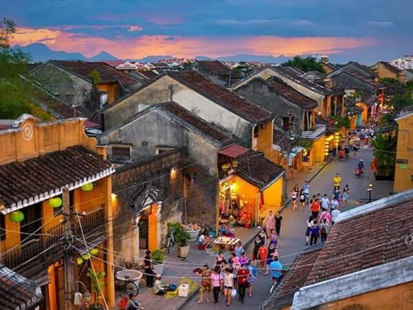 BOBE Homestay