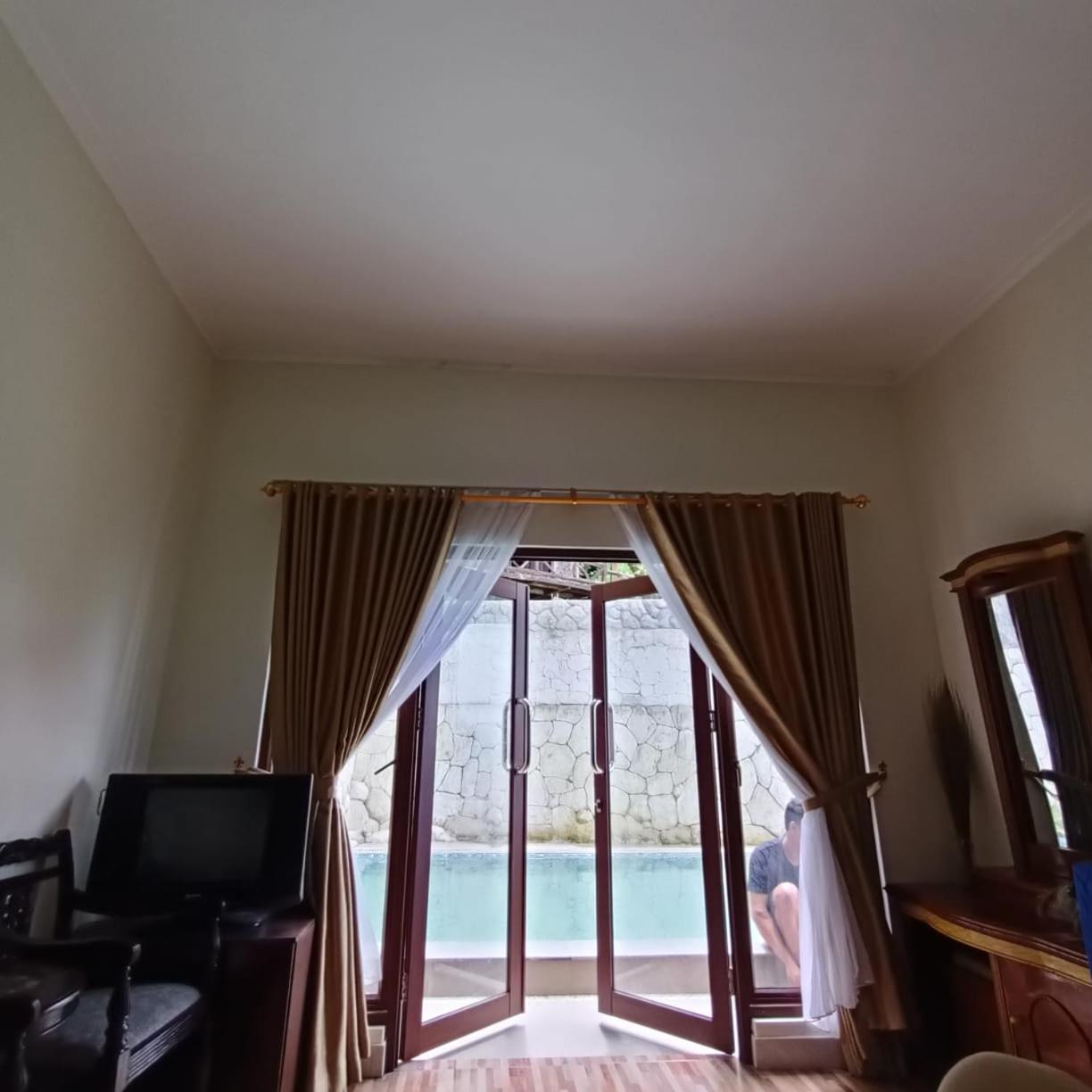 Villa Names Gunung Bunder view 4