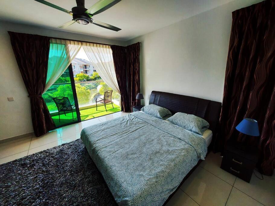 ●STG12●3-Storey●Private House●2step Access Garden● view 5