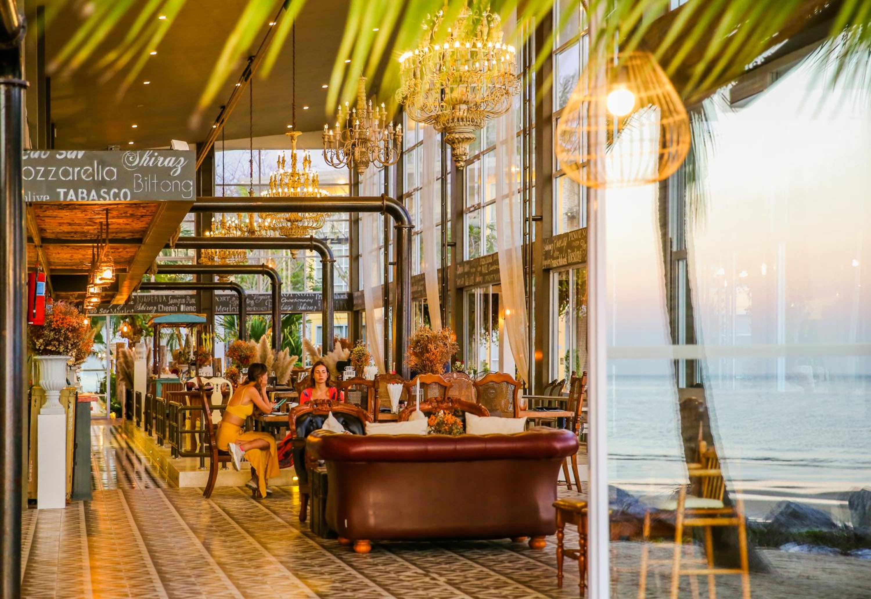 Summer Luxury Beach Resort & Spa