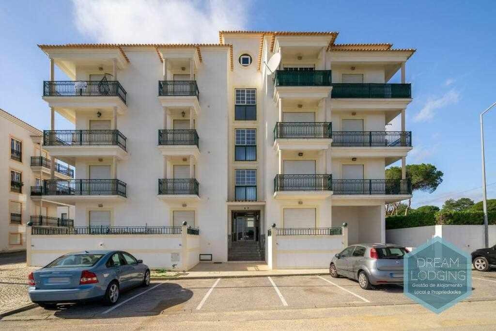 Laranjas & Beach Dream Lodging view 2