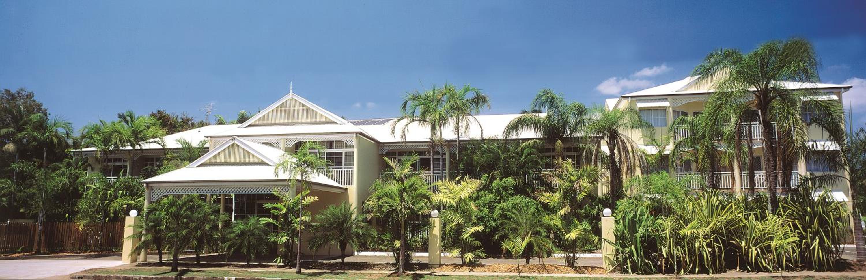 Reef Palms-0