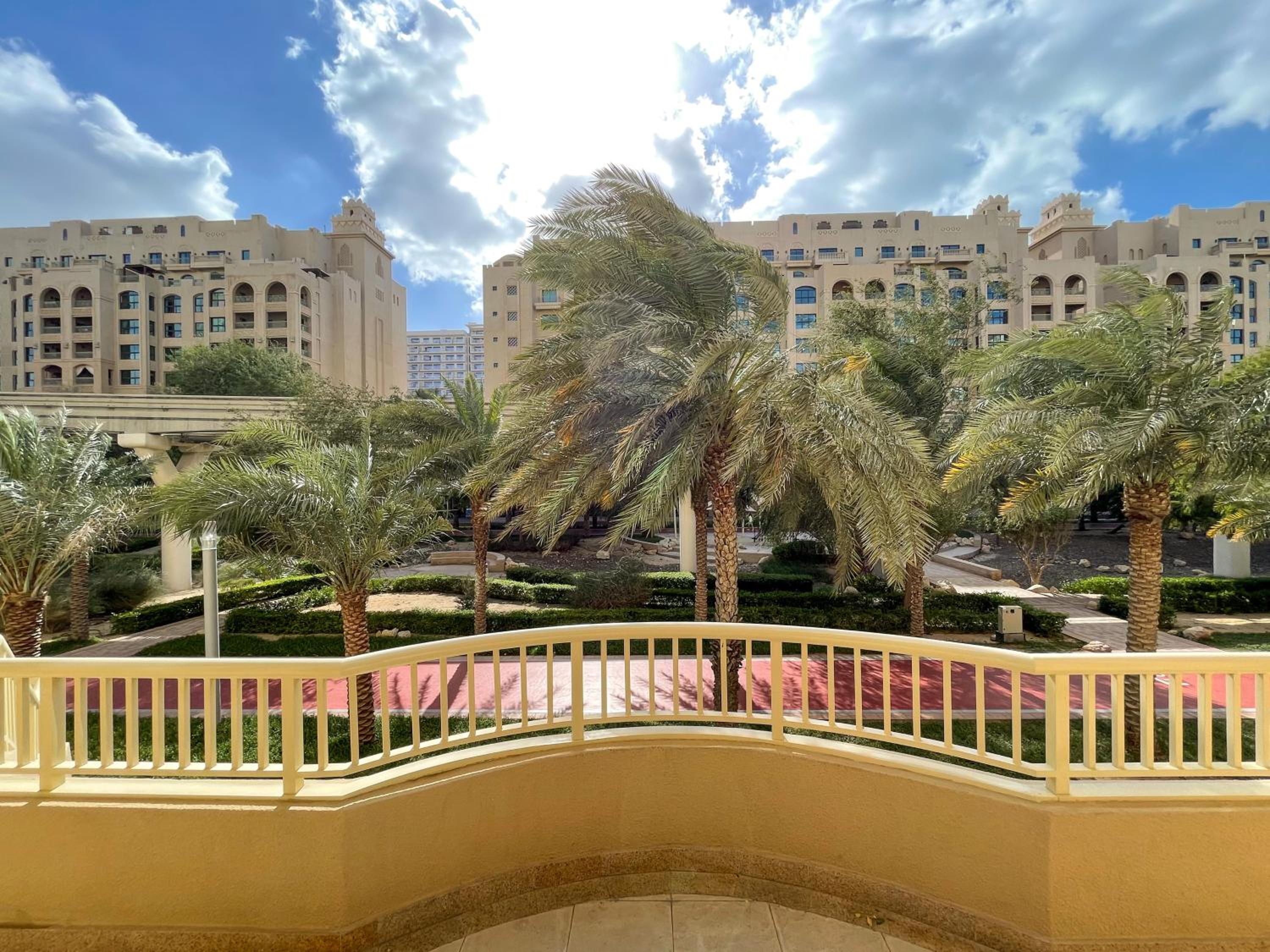 Dreamy and Spacious 3BR Unique Palm Jumeirah