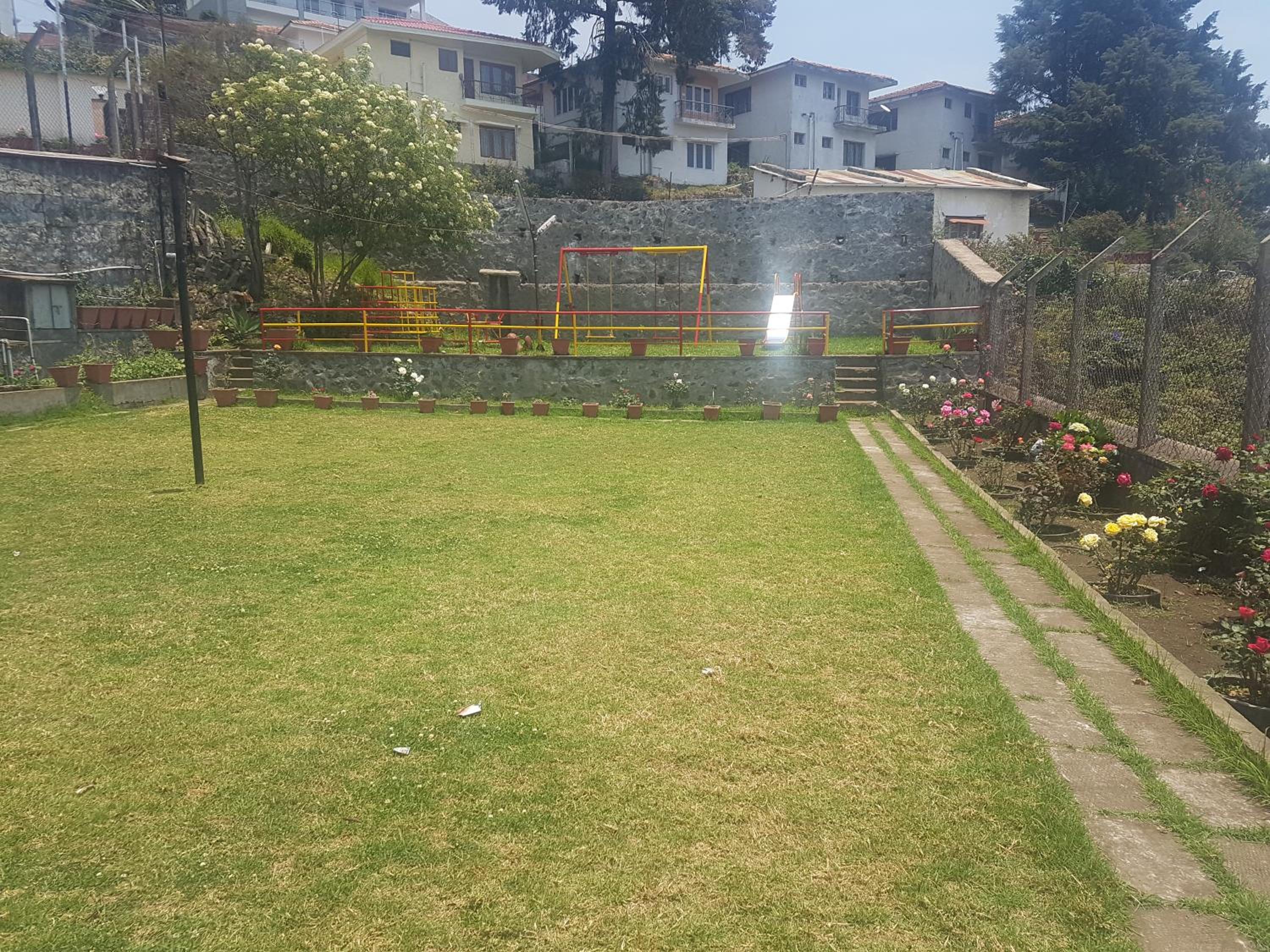 Kumaragiri Cottages Kodaikanal view 4