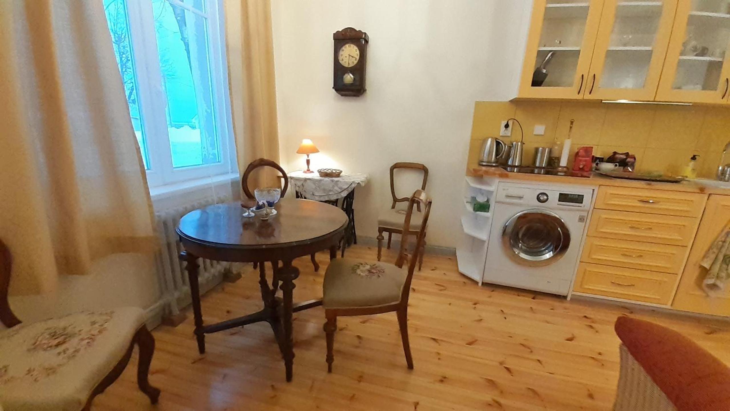 Majakovski Junior Suite view 4