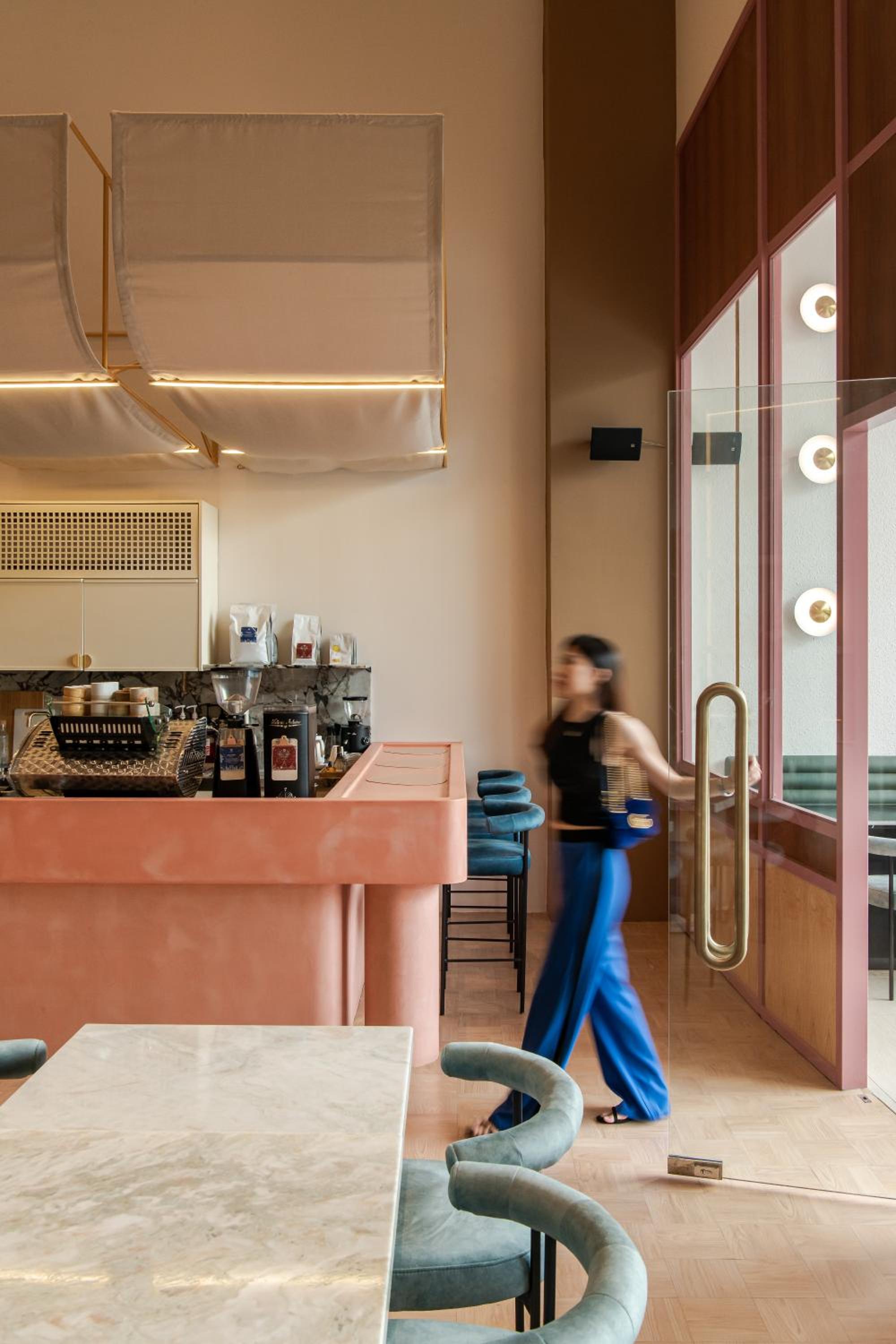 AMI Suites - Arte Mont Kiara