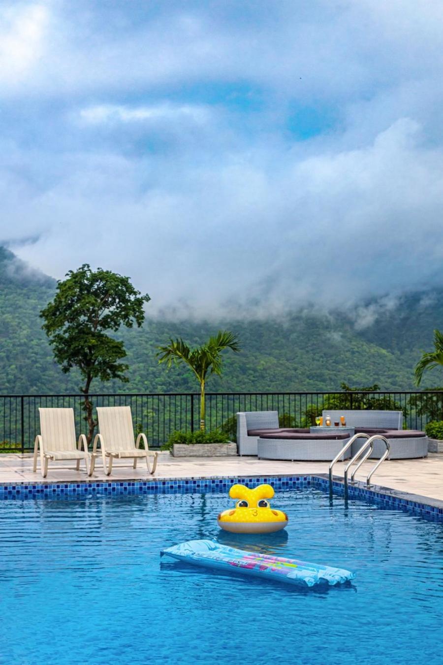 SaffronStays Sundowner - 8BR Morbe-view villa, grand pool, outdoor bar, gazebo, TT & pool table, rain dance, award-winning view 5