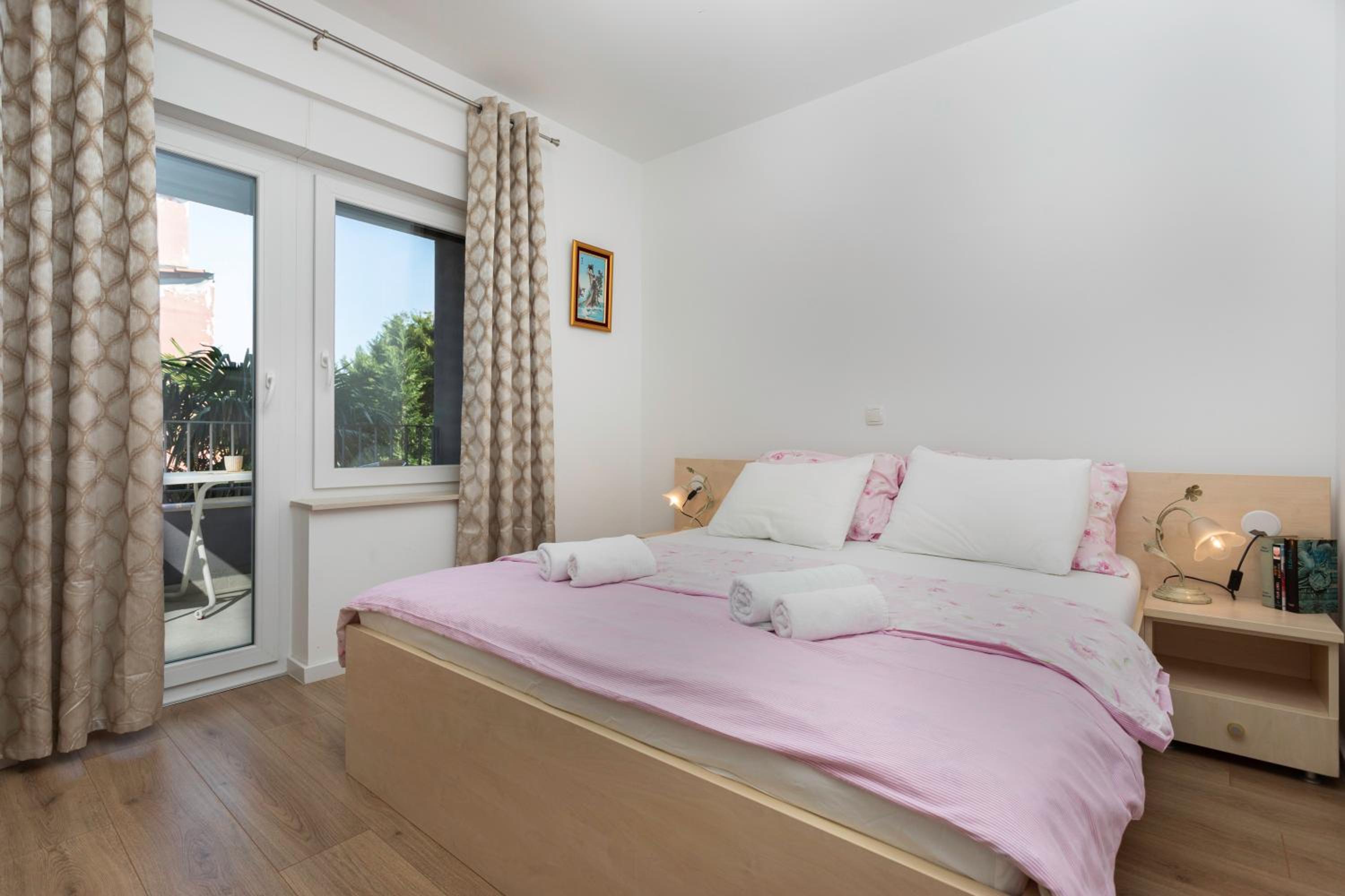 Deluxe Apartments Kovac with Terrace view 3