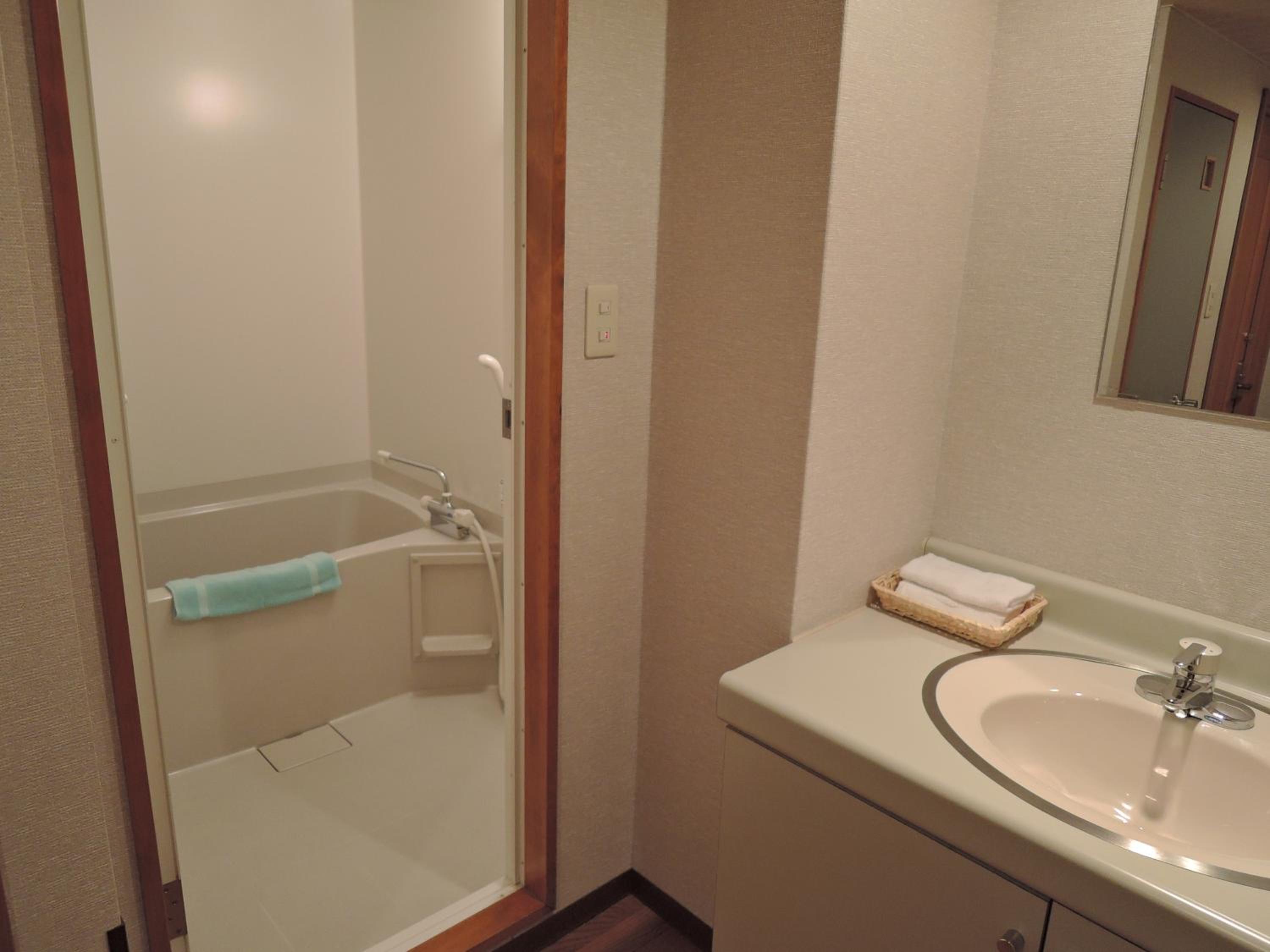 Maruni Ryokan