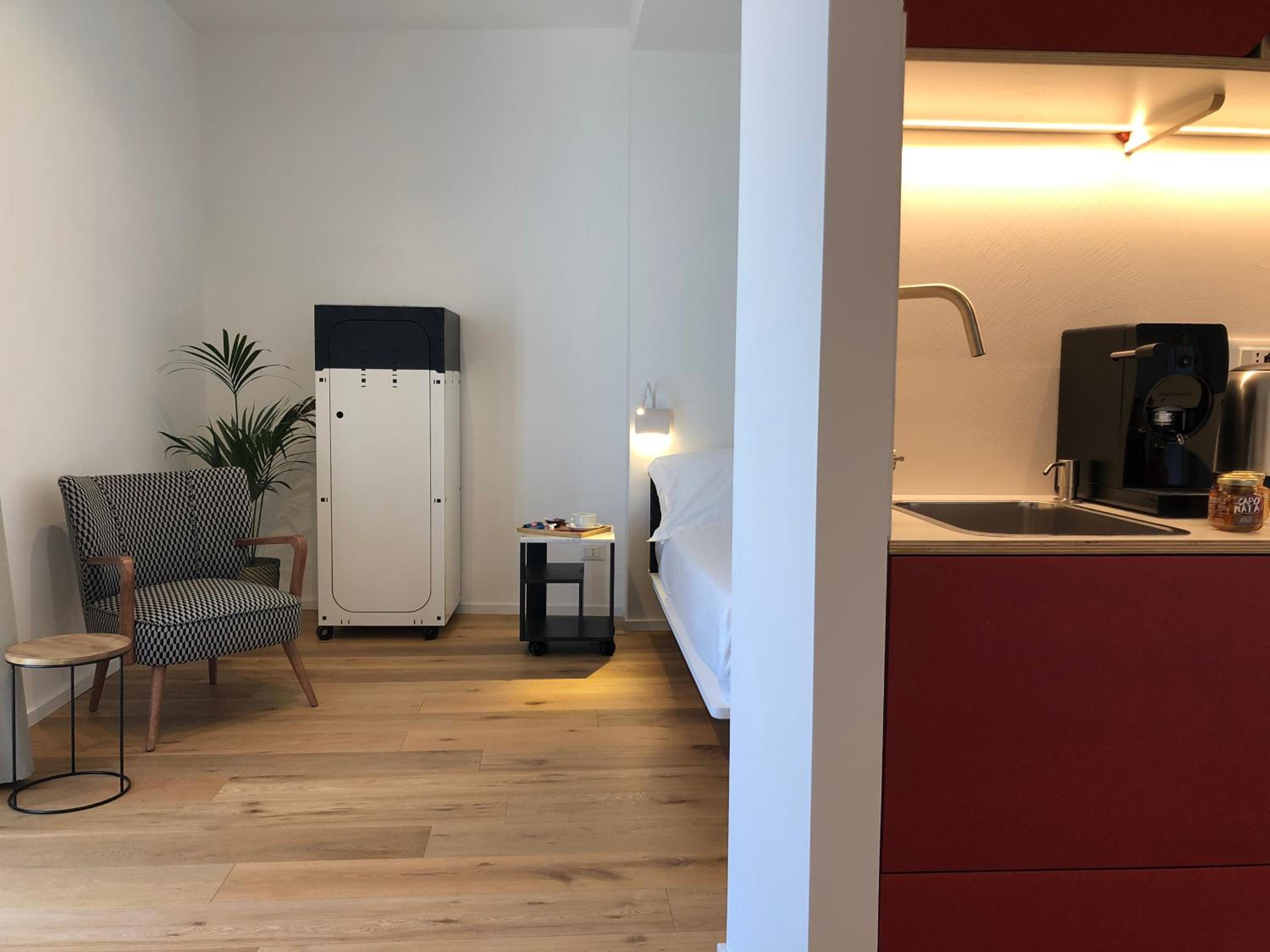hotel room
