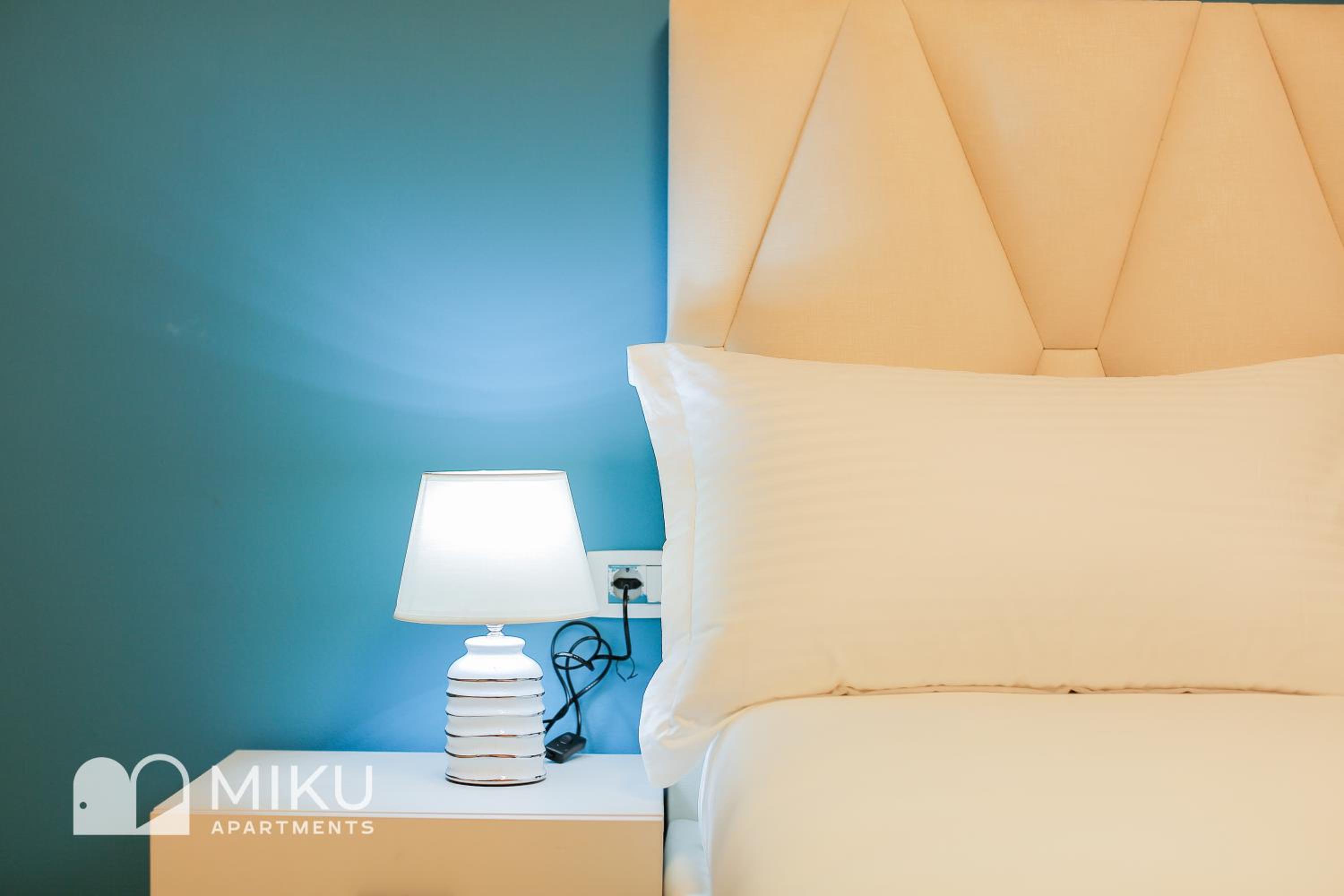 Miku Apartment - Glamorous 1Bedroom Apartment At Olympic Residence