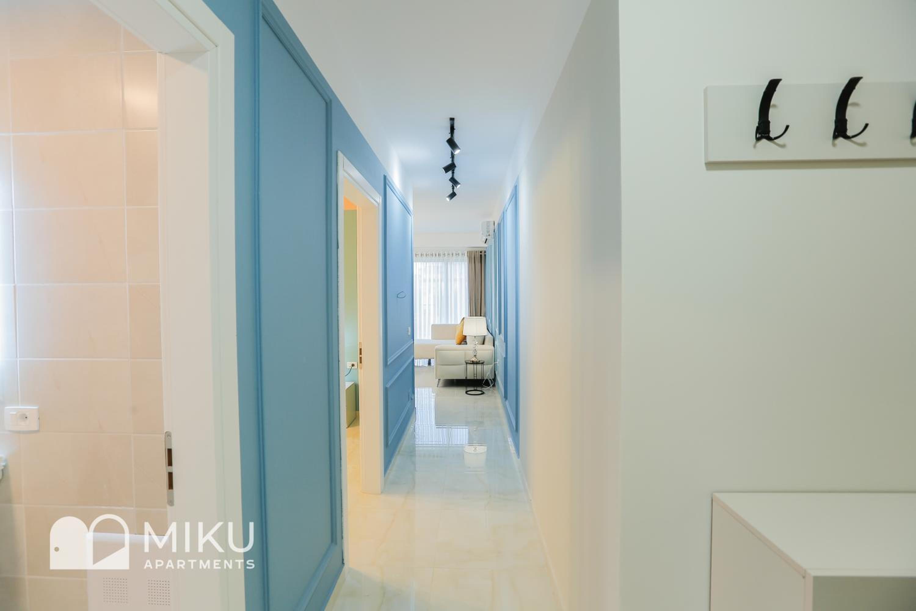 Miku Apartment - Glamorous 1Bedroom Apartment At Olympic Residence