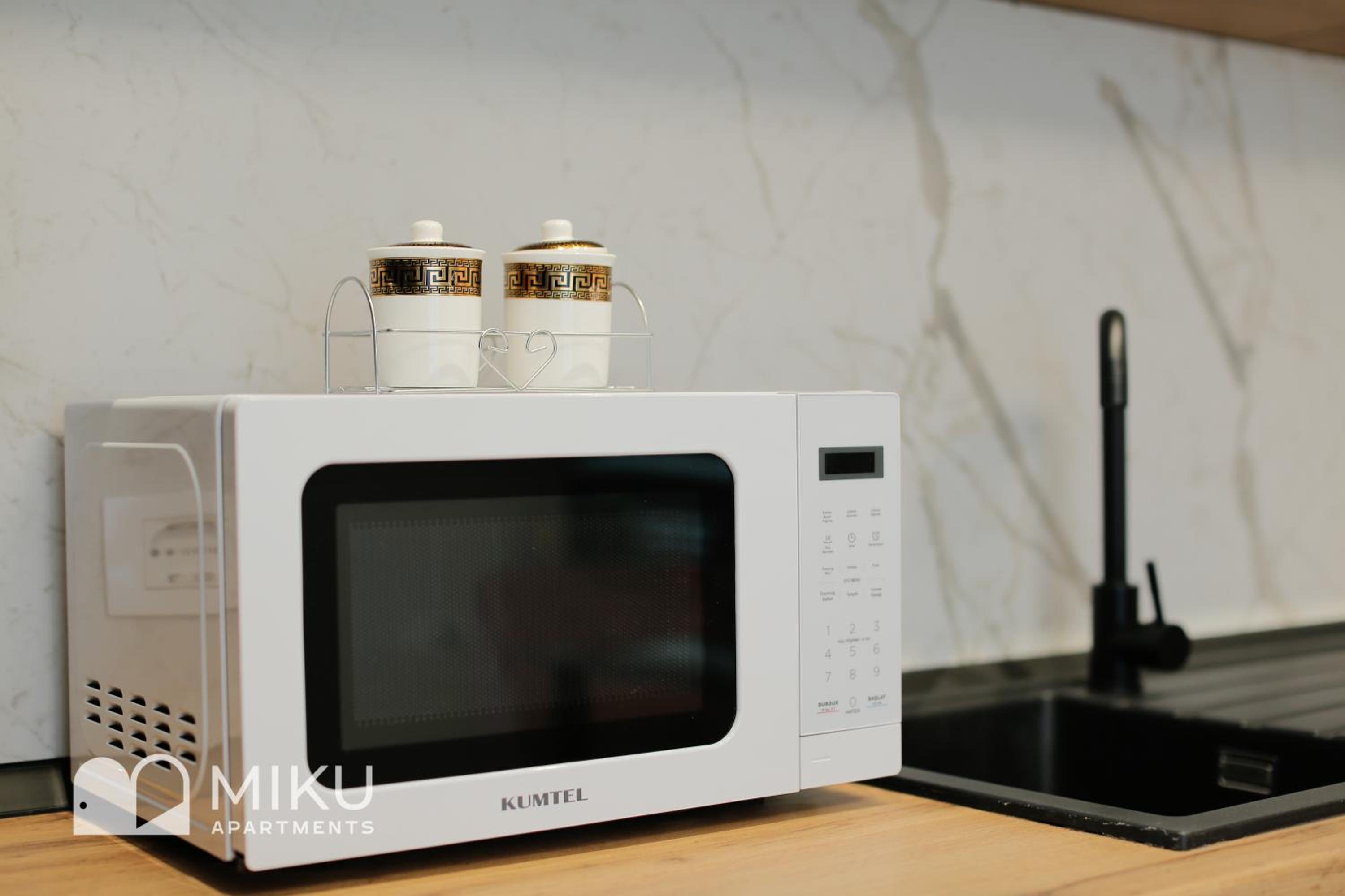 Miku Apartment - Glamorous 1Bedroom Apartment At Olympic Residence