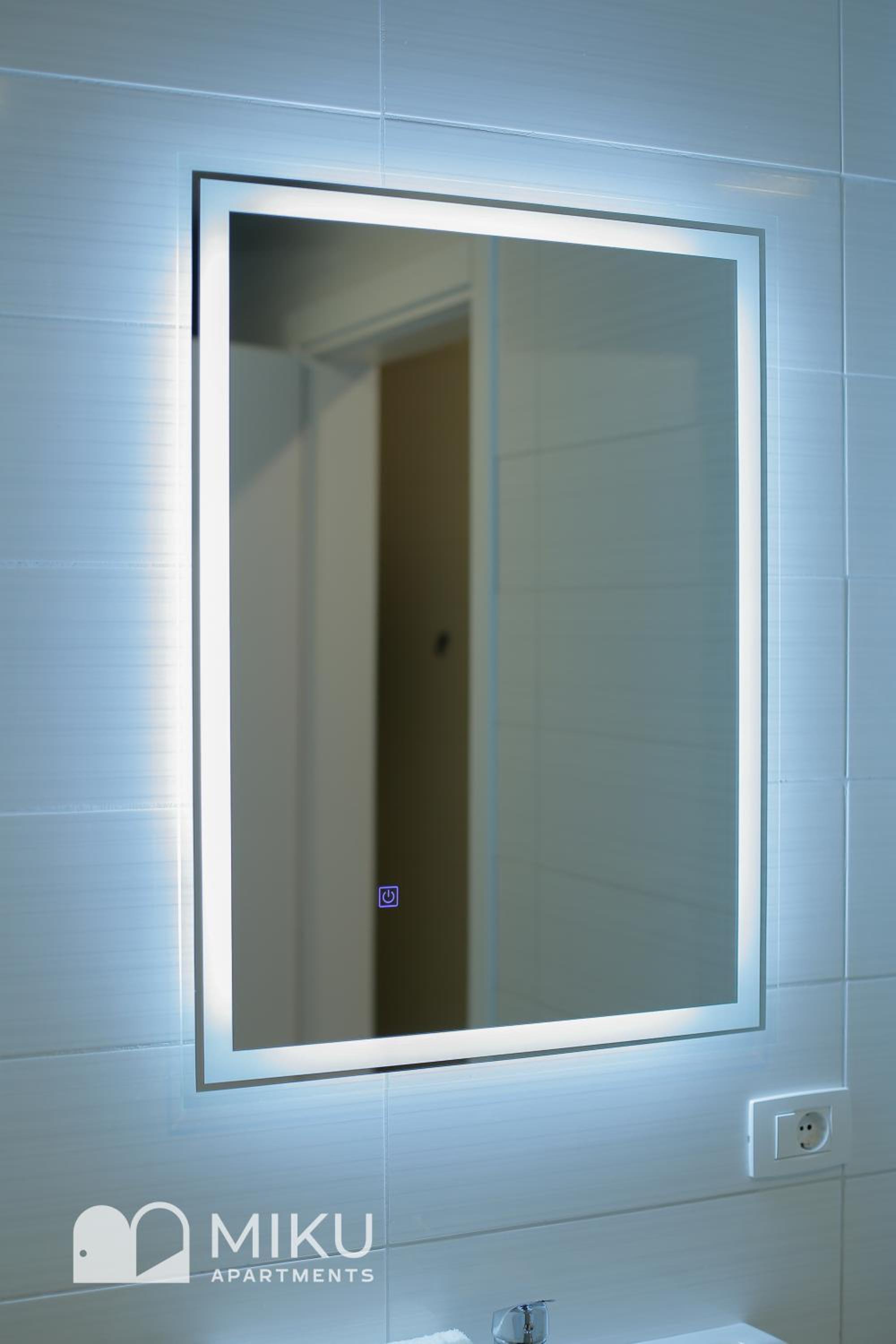 Miku Apartment - Glamorous 1Bedroom Apartment At Olympic Residence