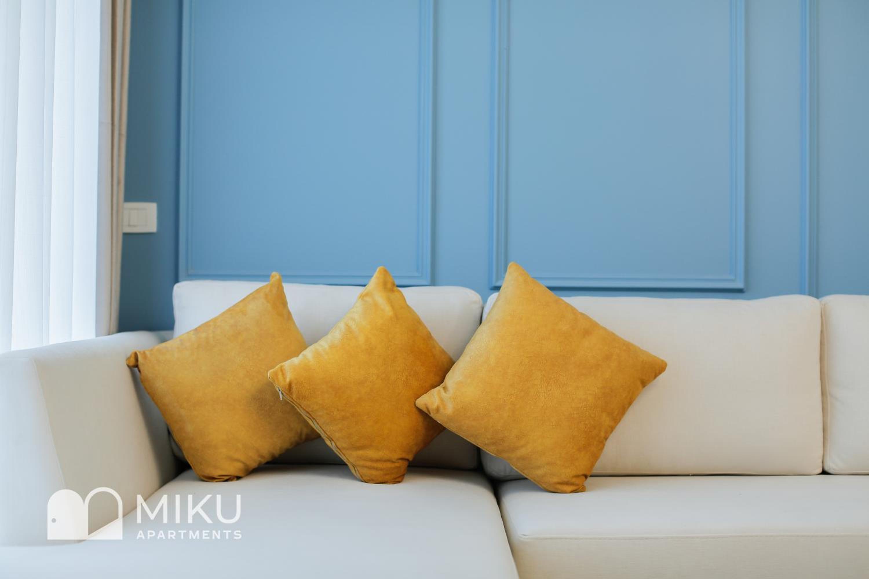Miku Apartment - Glamorous 1Bedroom Apartment At Olympic Residence