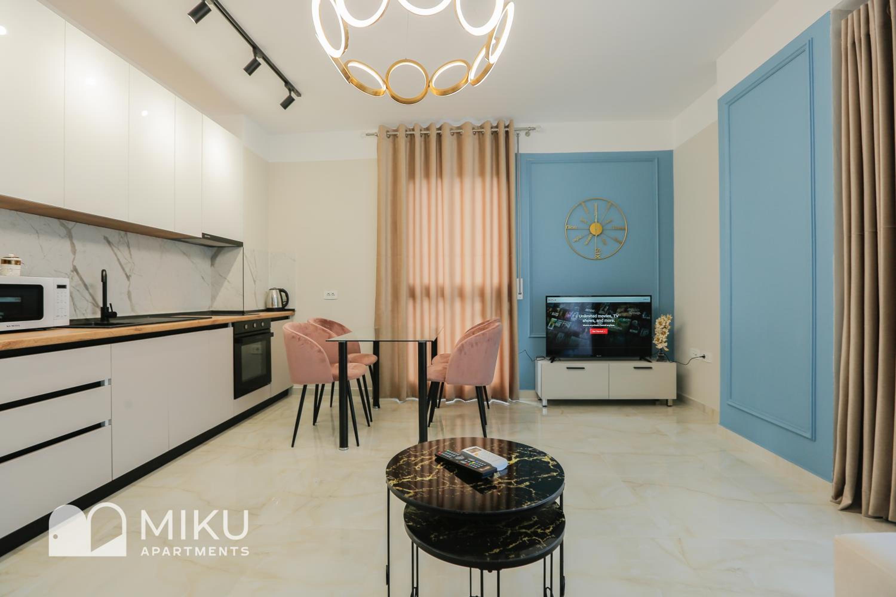 Miku Apartment - Glamorous 1Bedroom Apartment At Olympic Residence