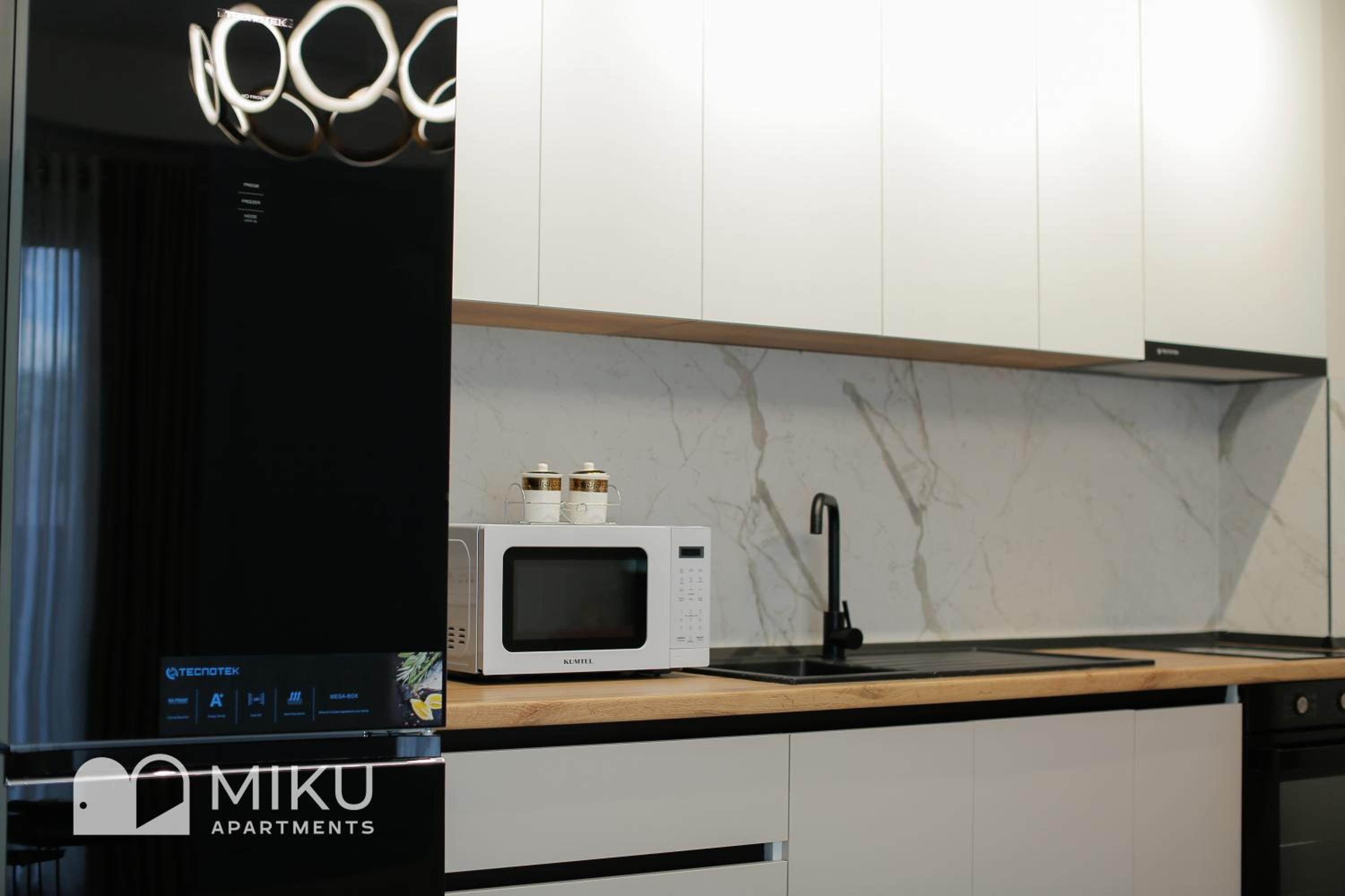Miku Apartment - Glamorous 1Bedroom Apartment At Olympic Residence