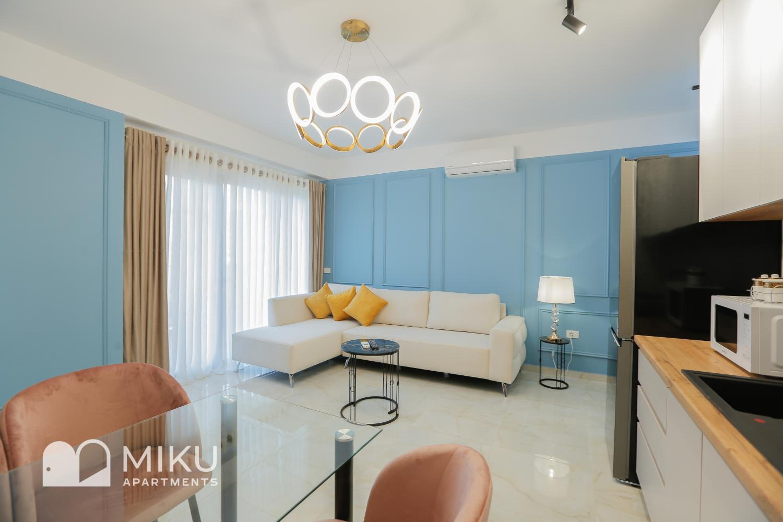 Miku Apartment - Glamorous 1Bedroom Apartment At Olympic Residence