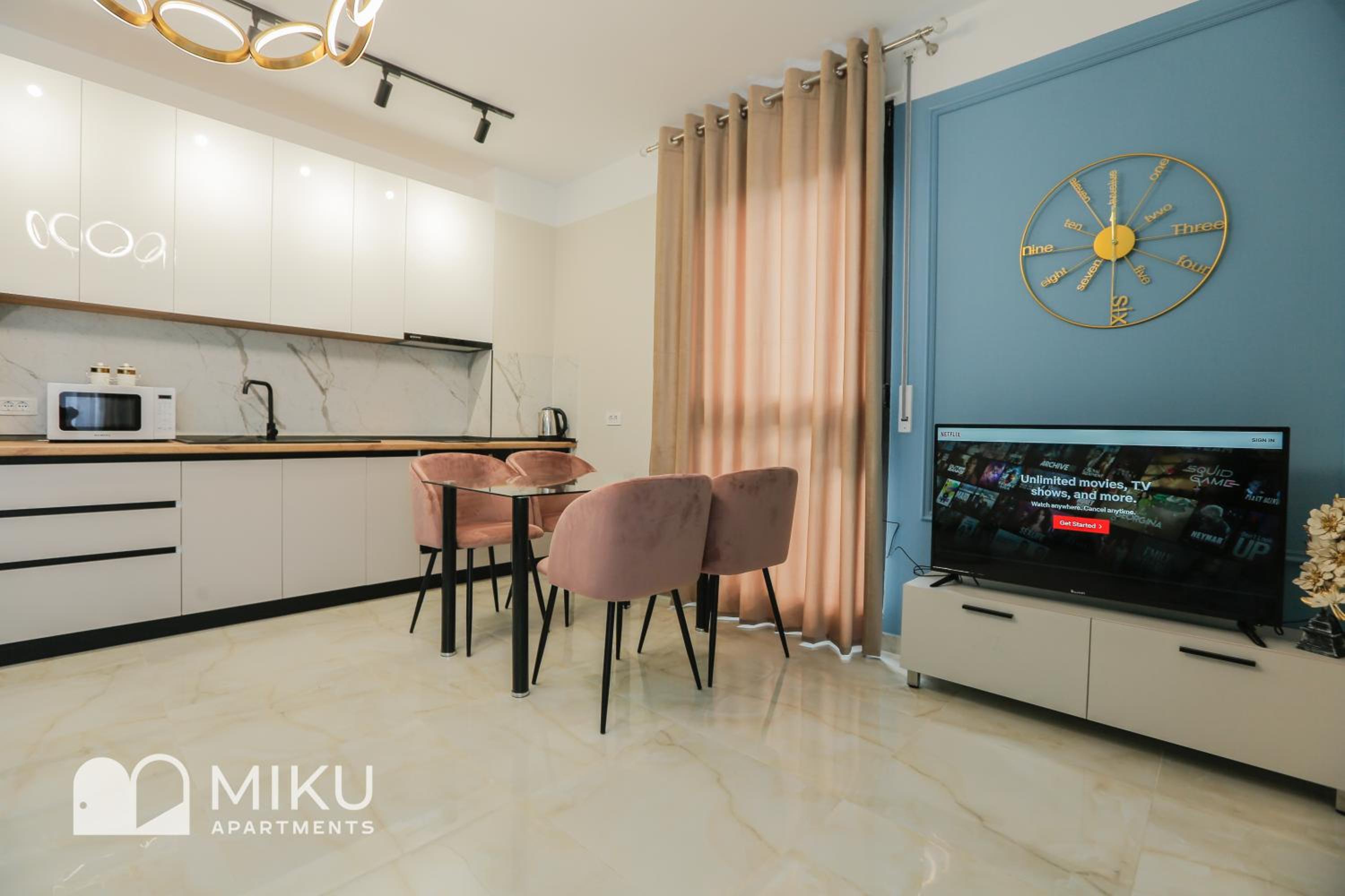 Miku Apartment - Glamorous 1Bedroom Apartment At Olympic Residence