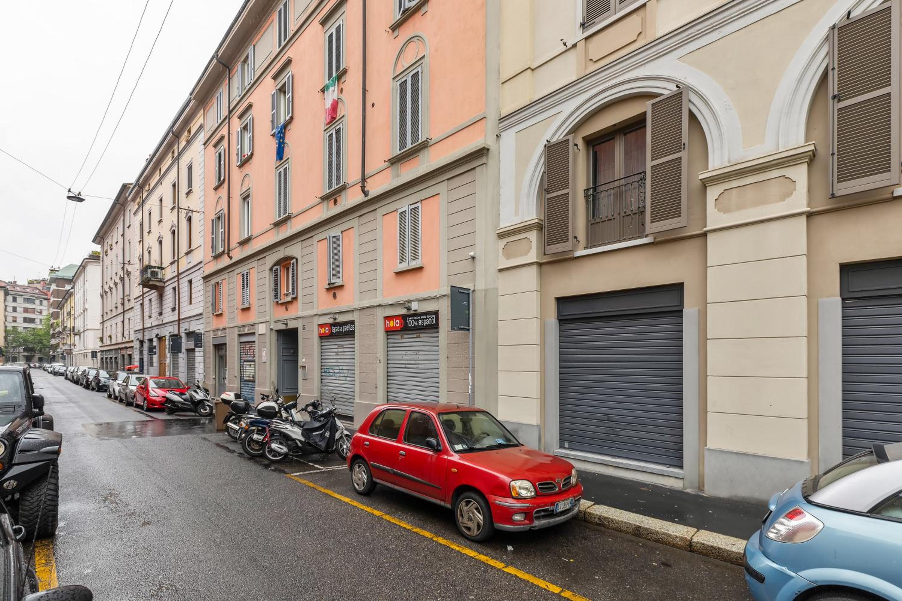 JOIVY Beautiful Studio for 2 near Sempione Park